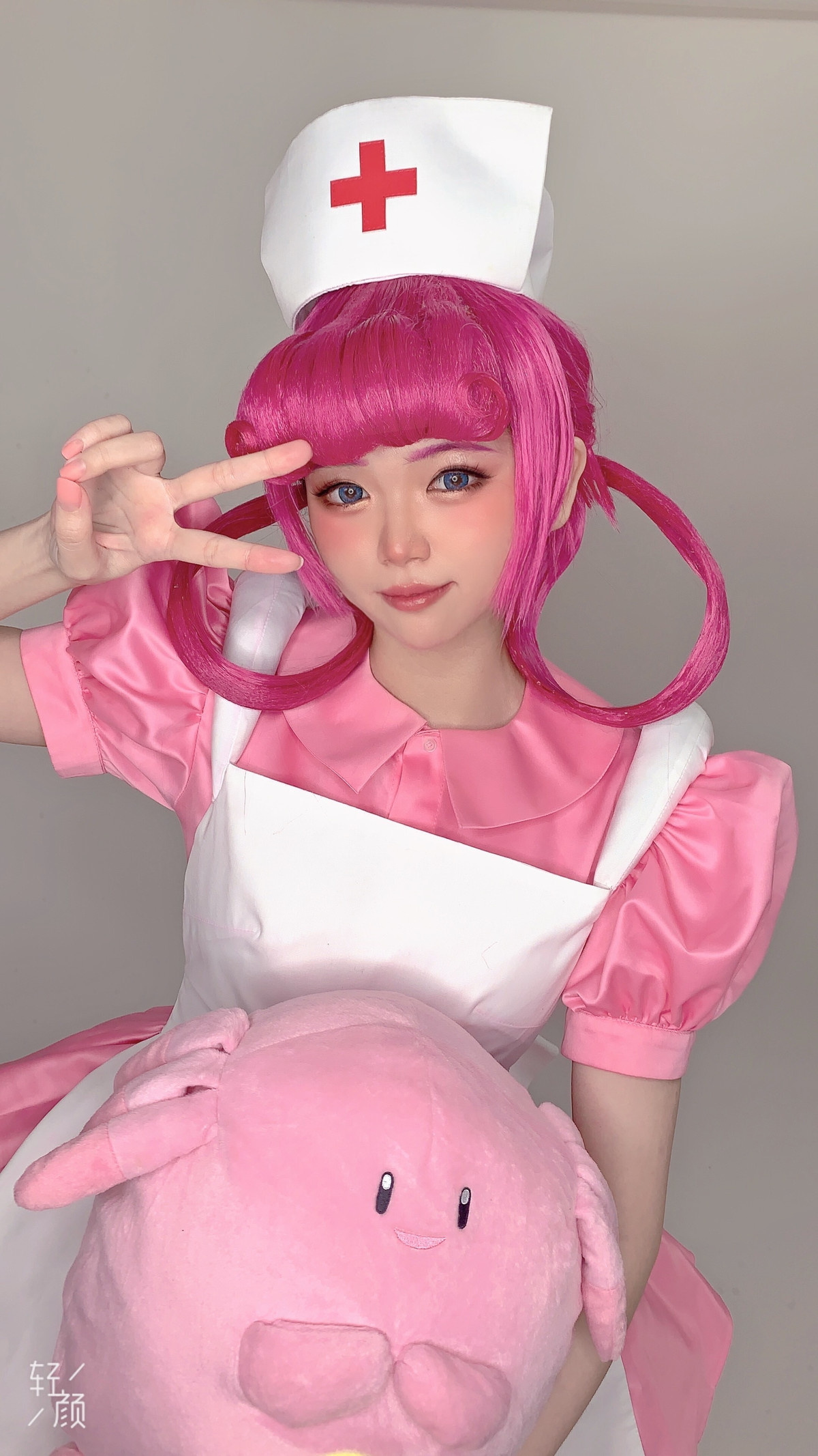 Cosplay ZinieQ Nurse Joy 30
