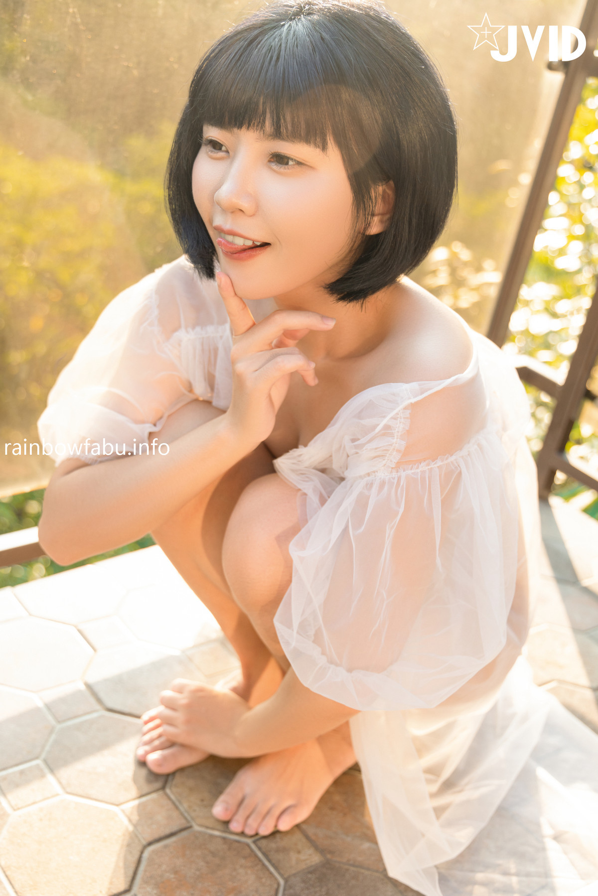JVID精品 果宝宝 每天都在阳台脱光光 Vol.01 24