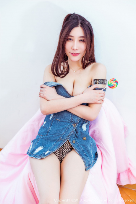 [Image: 250dcc7f54c3f7efa41f5.jpg]
