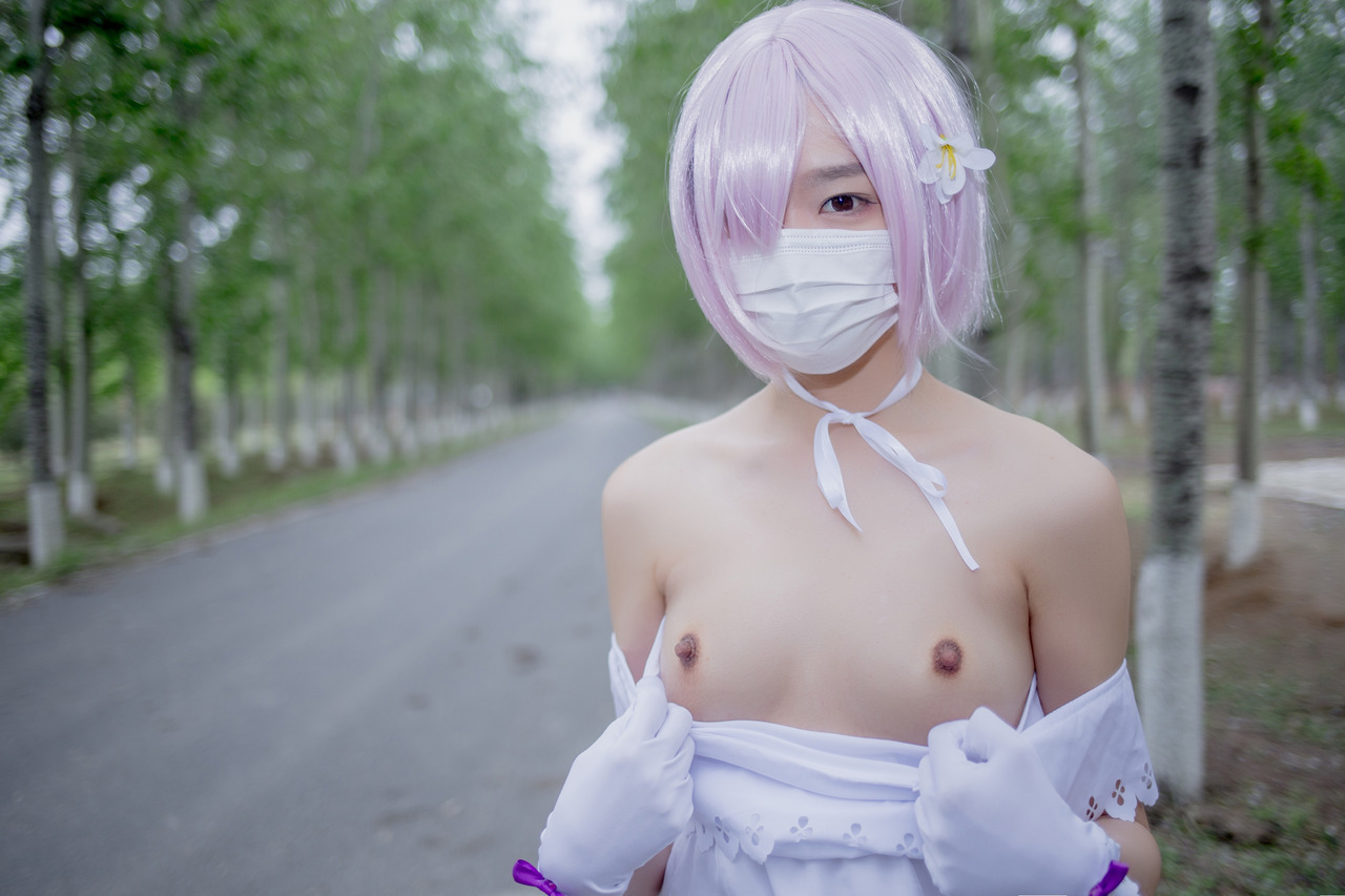 [Ayase_绫濑酱] マシュ・キリエライト露出 Mash Kyrielight Exhibitionism 13