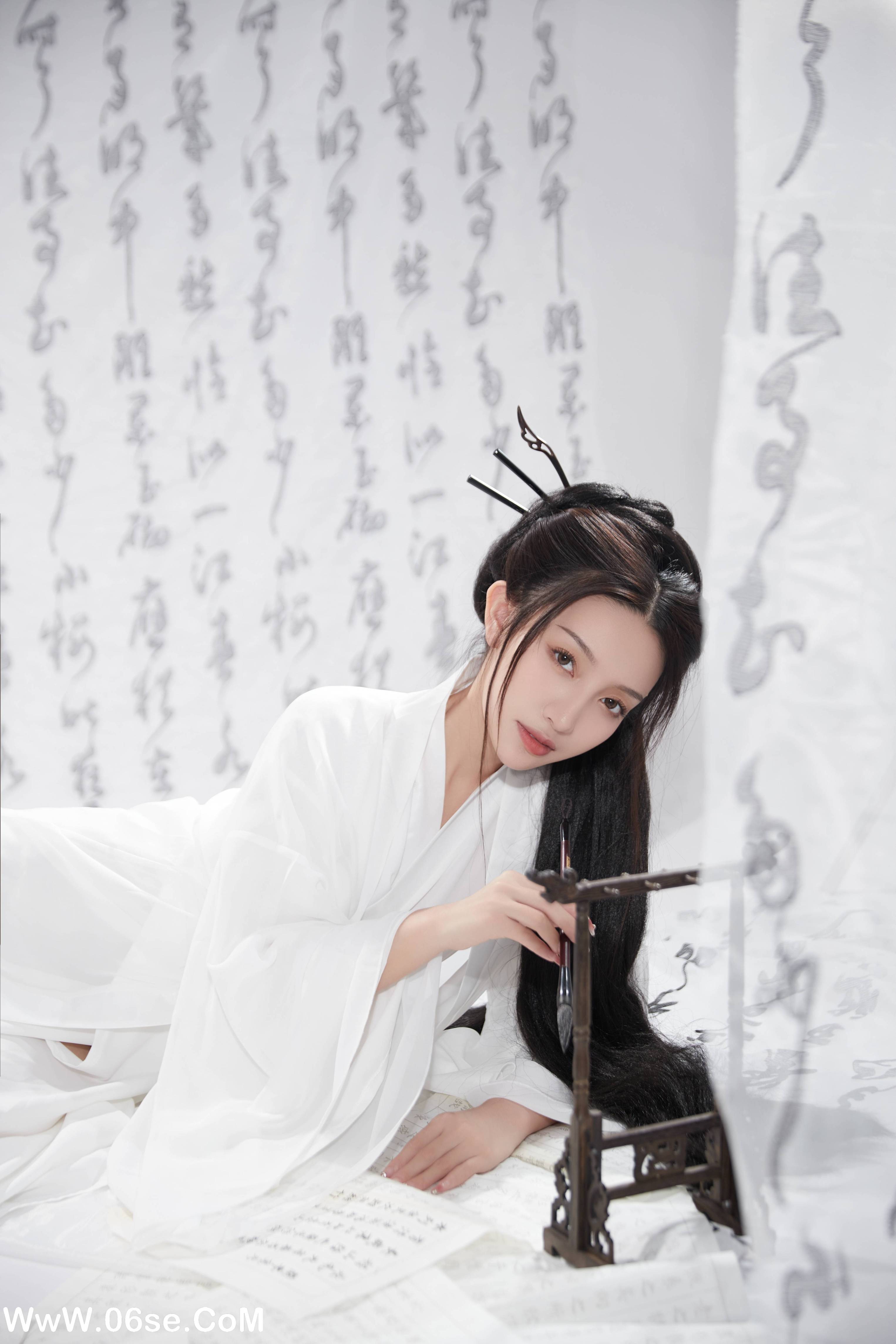 图片[18]-[YITUYU艺图语]2022.10.11 无关风月 柠萌婧啊[39+1P／394MB]-六色网