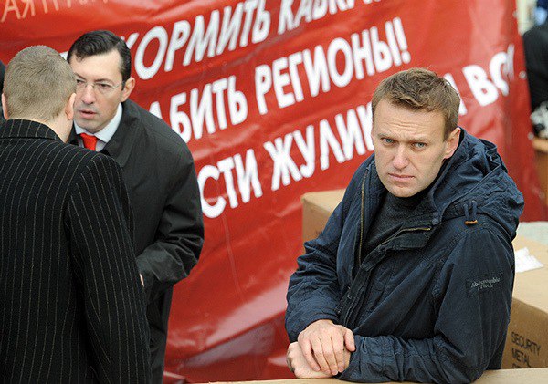 Linkis ru. Навальный национализм. Навальный национализм в 2000. Навальный Михник. Михник, Навальный "диалоги".