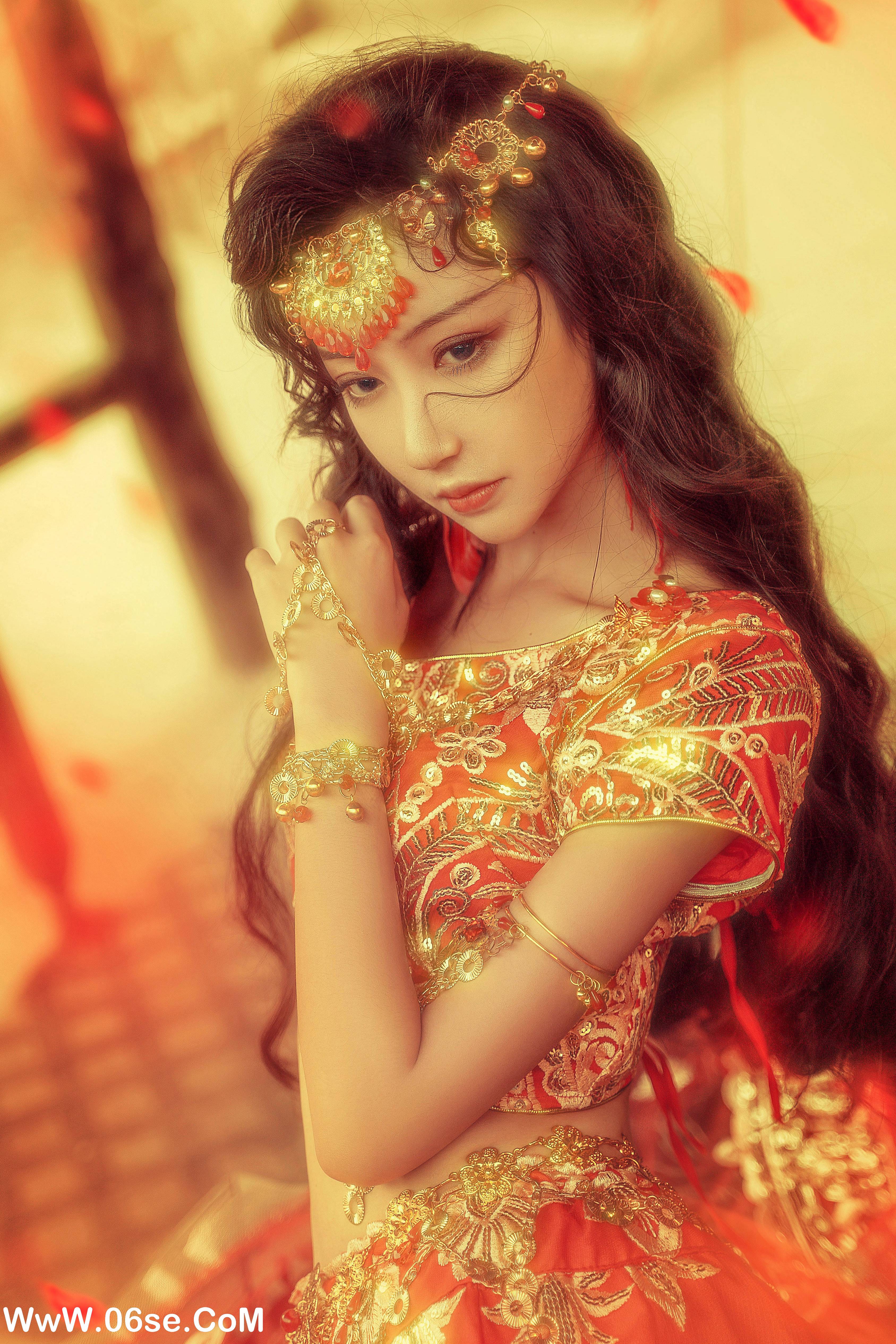 图片[21]-[YITUYU艺图语]2022.10.01 异域舞姬 -绮罗生的小苏苏-[25+1P／226MB]-六色网