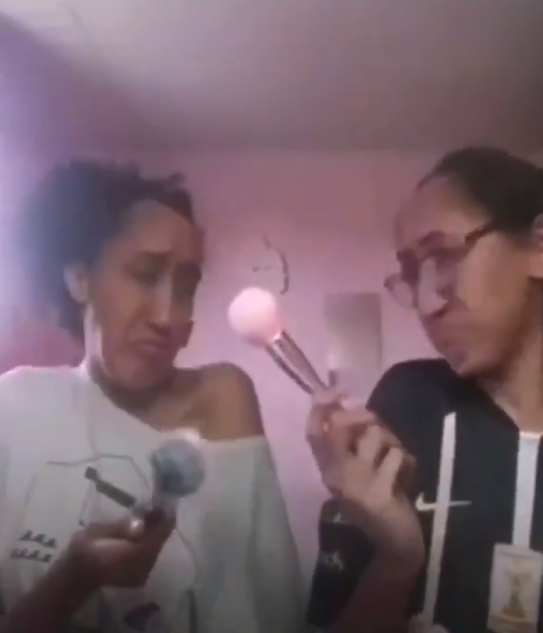 Aunque la mona se vista de seda..