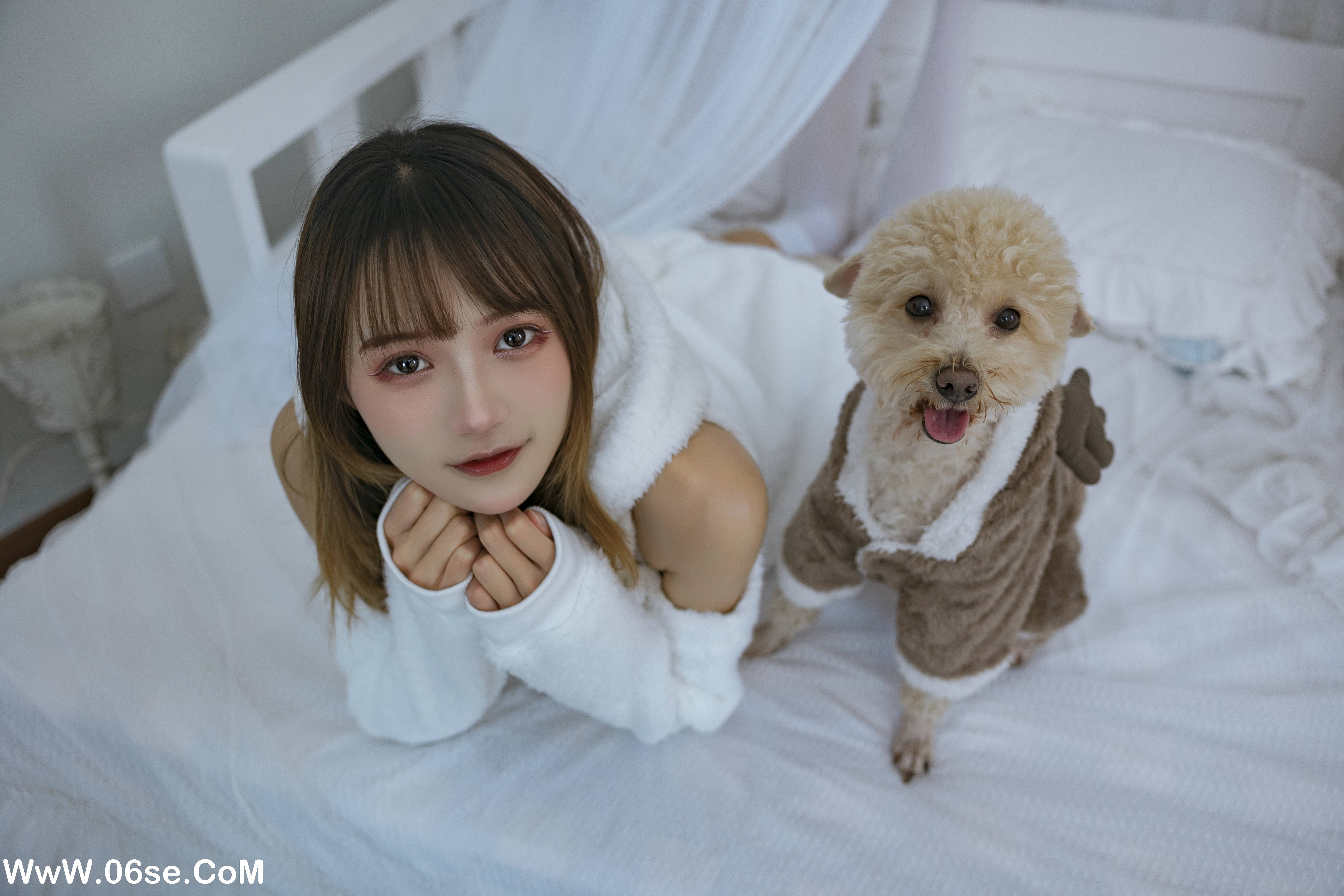 图片[11]-[YITUYU艺图语]2022.12.17 温馨少女与宠物们 兔子Zzz不吃胡萝卜[23+1P／371MB]-六色网