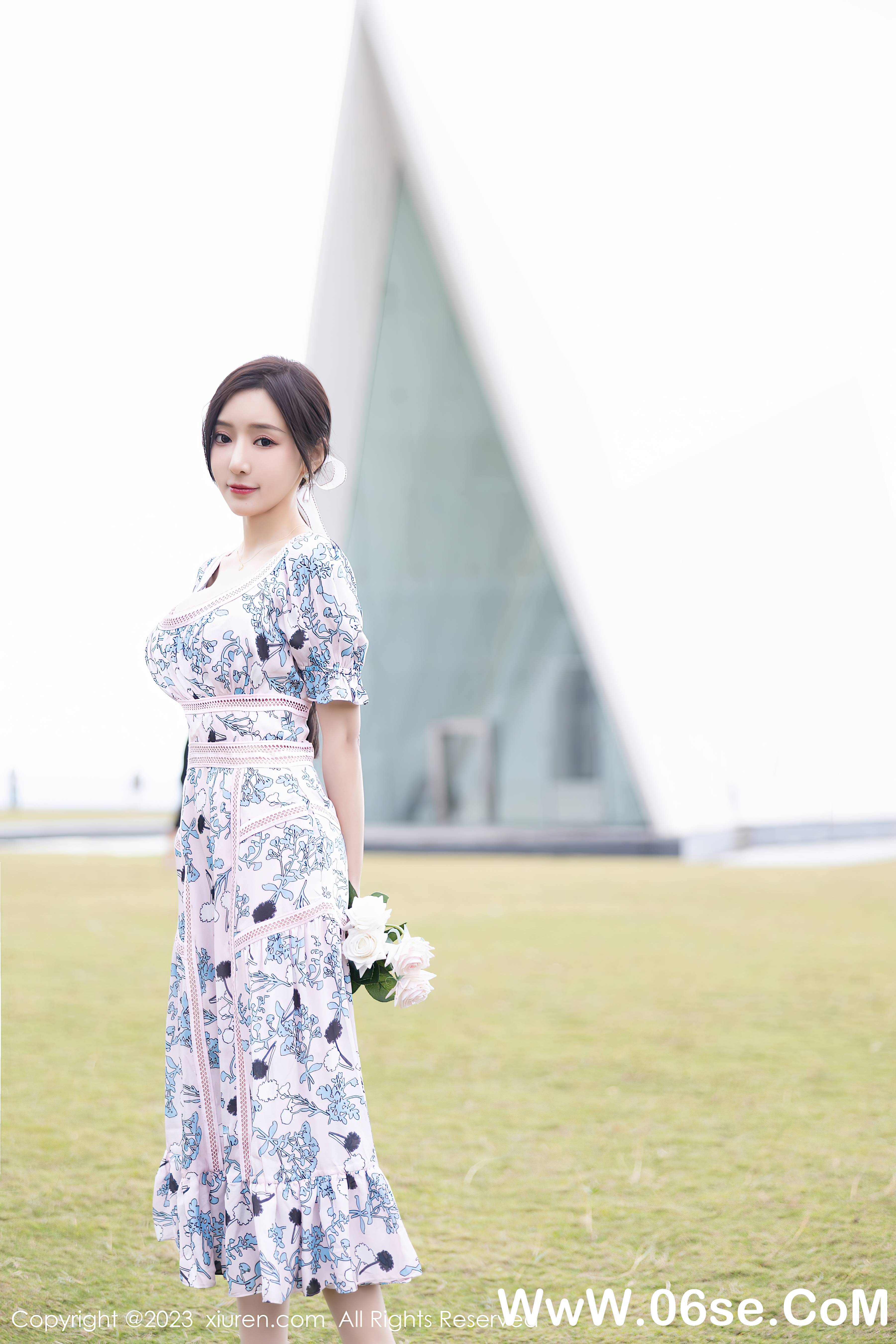 图片[5]-[XiuRen秀人网] 2023.03.24 NO.6474 王馨瑶yanni 海南岛旅拍-六色网