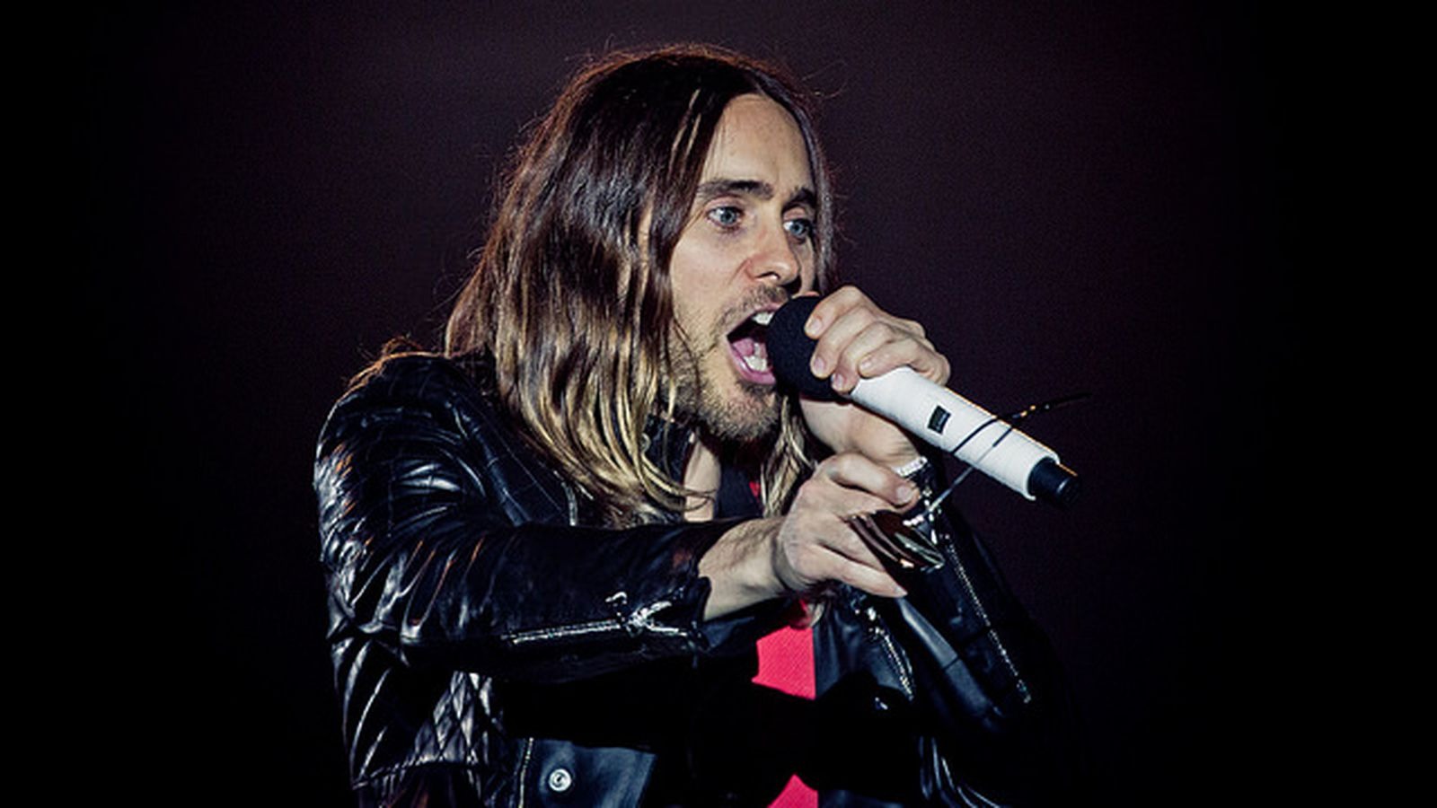 Лето музыкант. Джаред лето поет. 30 Seconds to Mars Джаред лето поет. Jared Leto Live. Jared Leto singing.