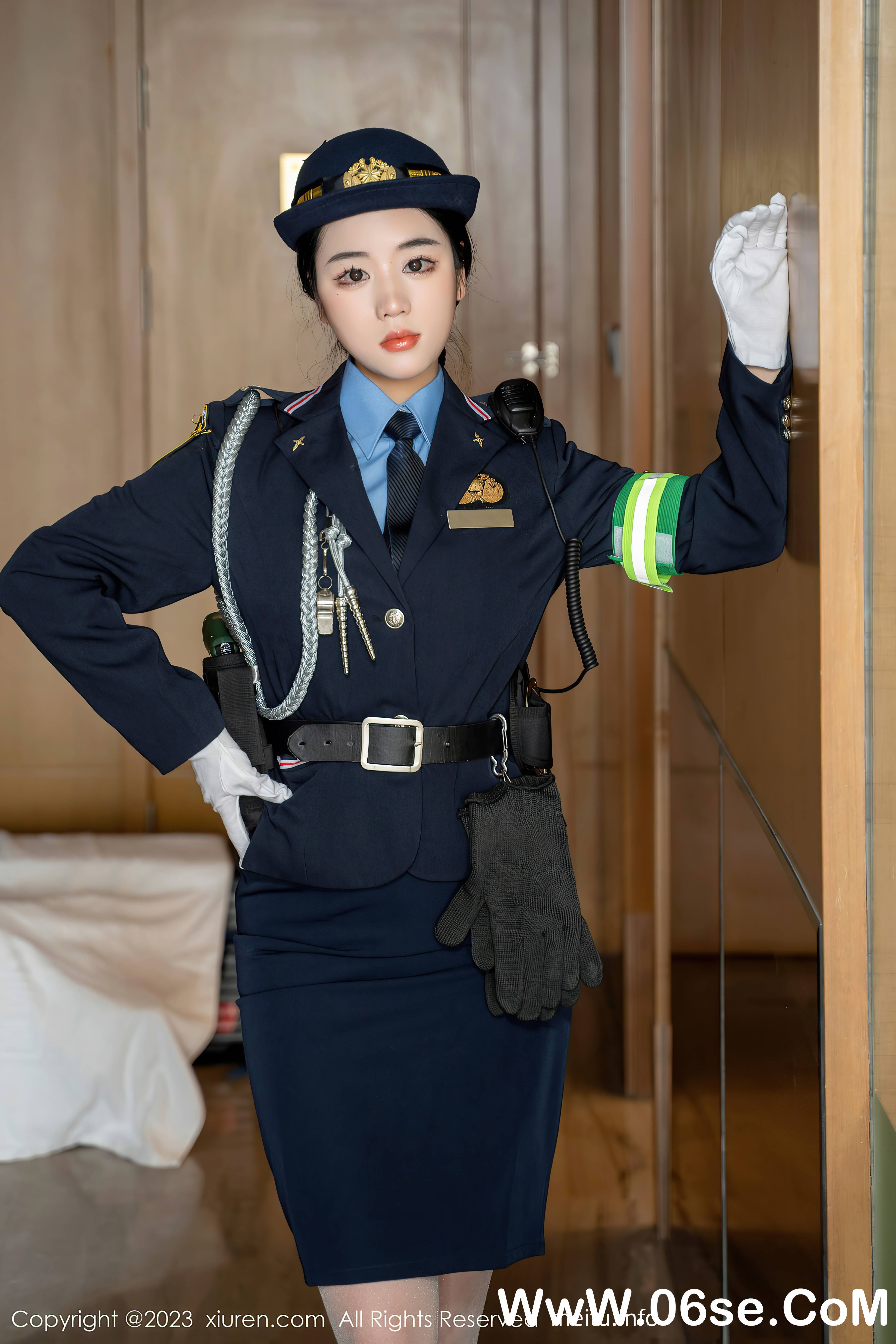 图片[21]-[XiuRen秀人网] 2023.03.30 NO.6497 汐汐爱吃草莓-六色网