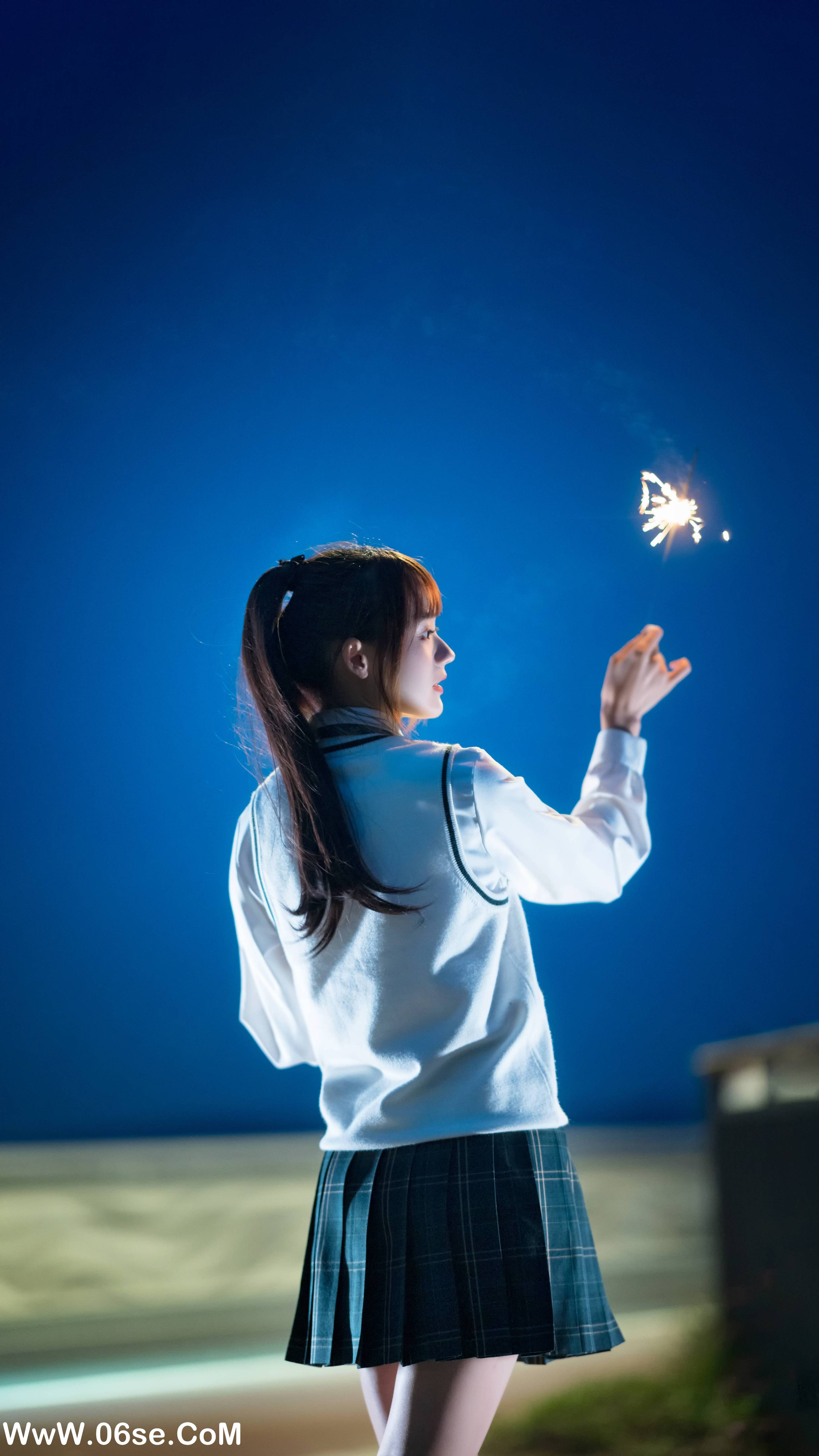 图片[24]-[YITUYU艺图语]2022.06.26 青草味的河堤 兔子Zzz不吃胡萝卜[26P-303M]-六色网