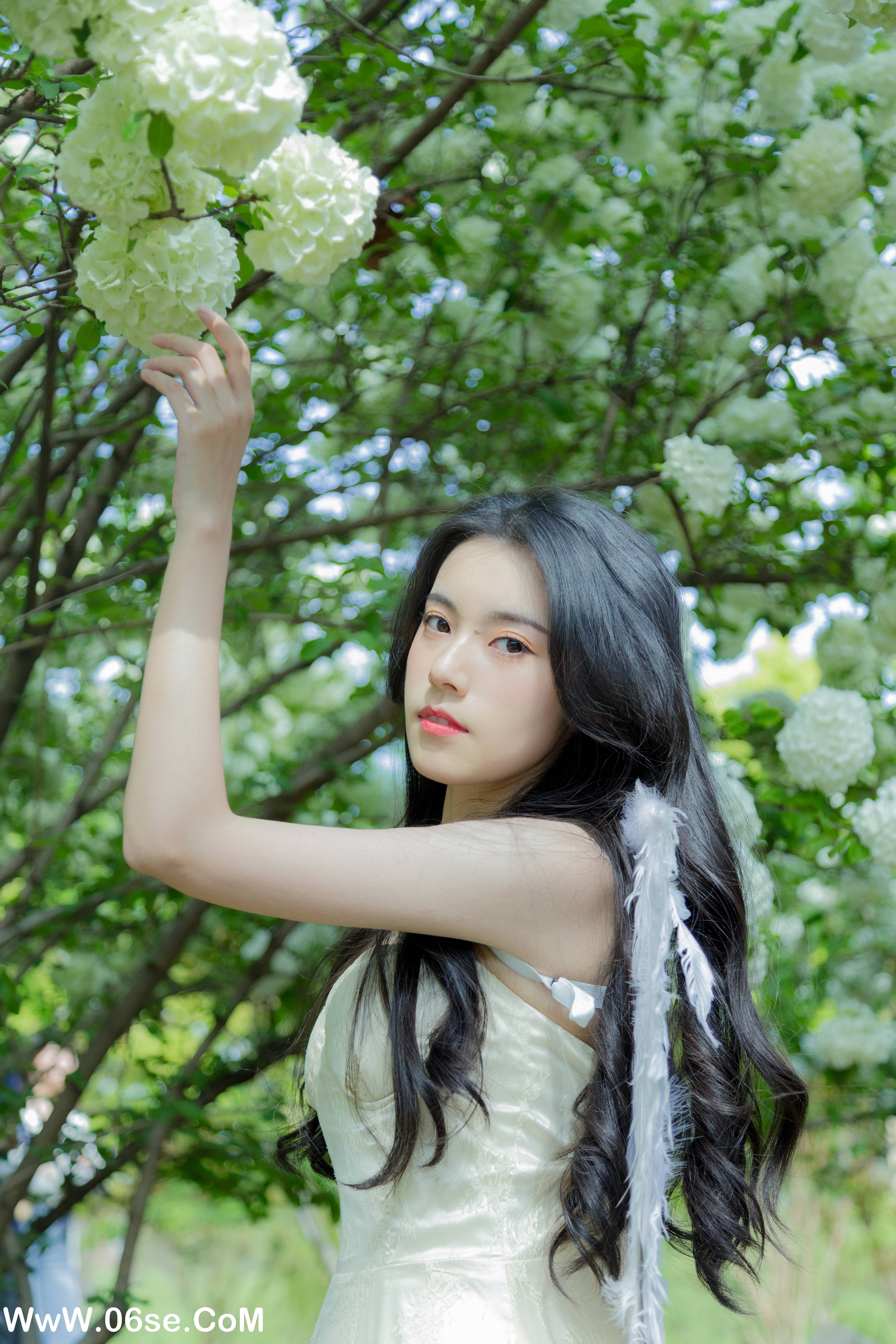图片[13]-[YITUYU艺图语]2022.07.18 轻轻 静鏡婧[35+1P／332MB]-六色网