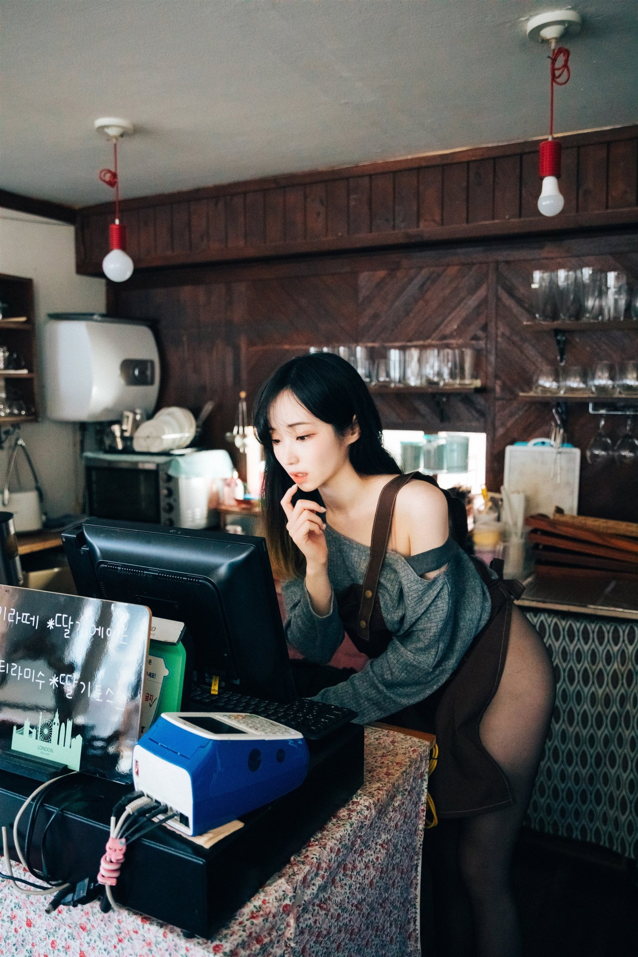Bambi 밤비, [Loozy] Cafe Alba Set.02 2