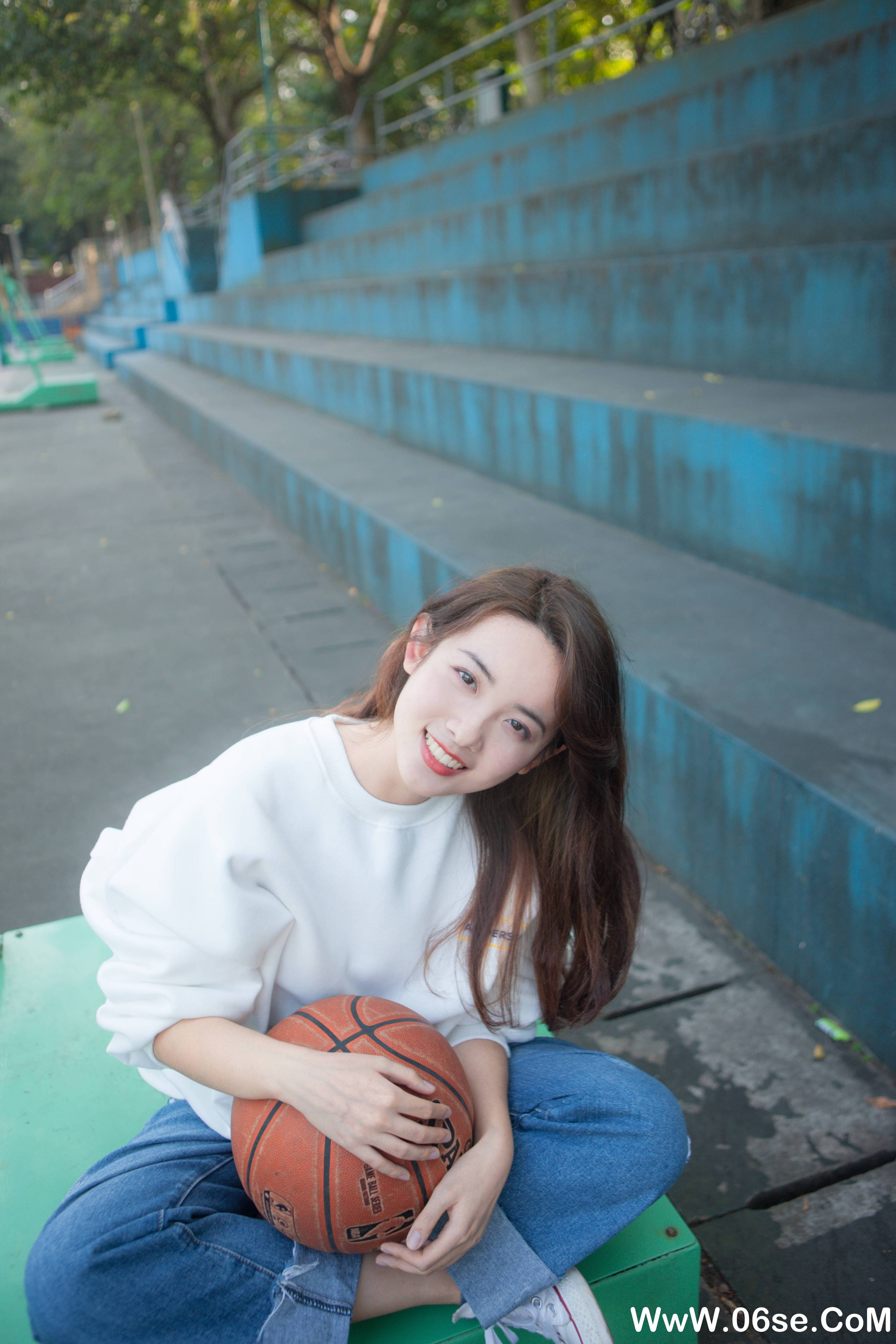 图片[5]-[YITUYU艺图语]2021.08.12 晴天 黄子卿[39+1P／385MB]-六色网
