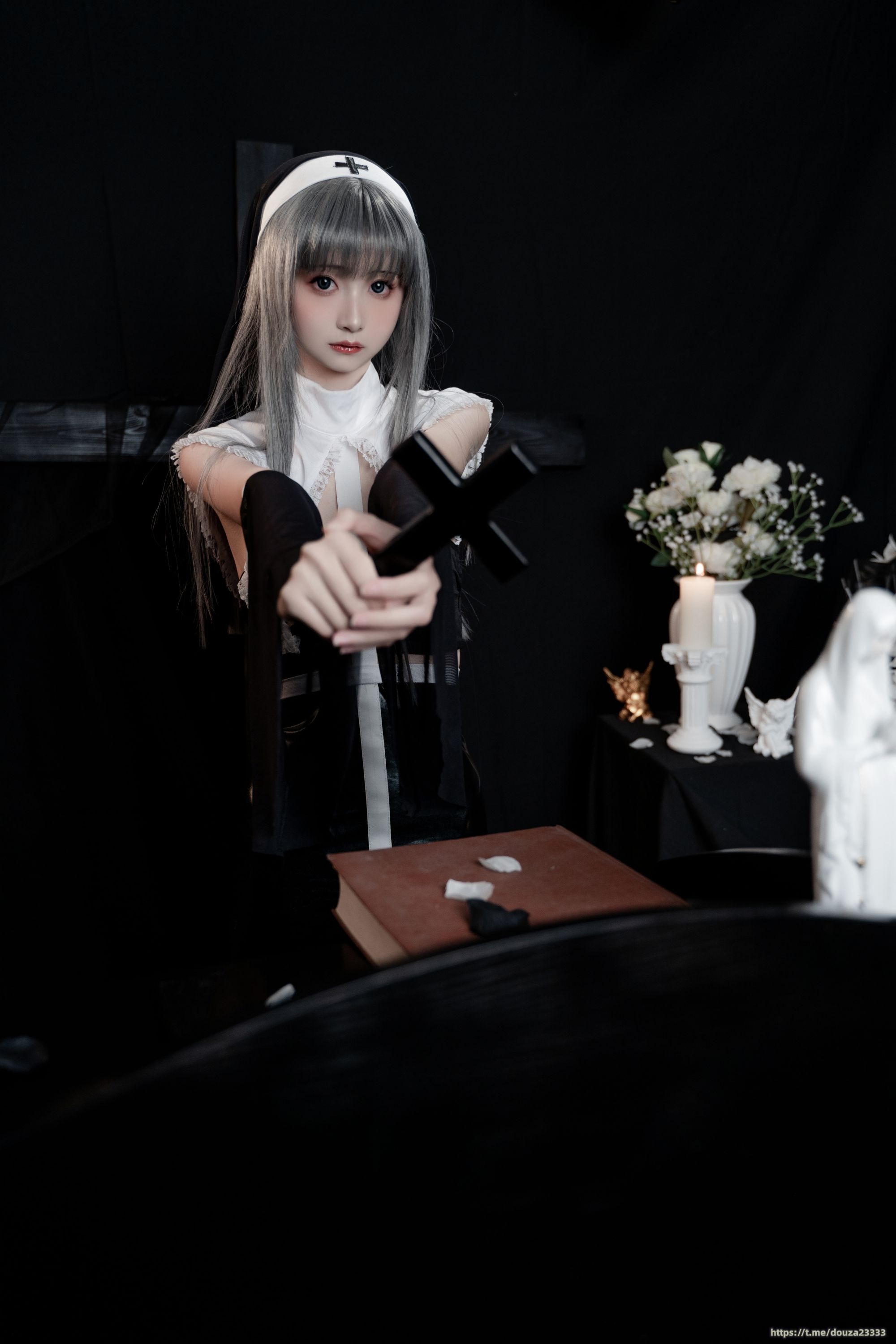 堕落修女[64P2V-2.2G]（1月7打赏群资源） 3