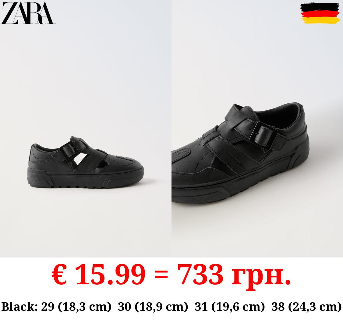 LEATHER CAGE SANDALS