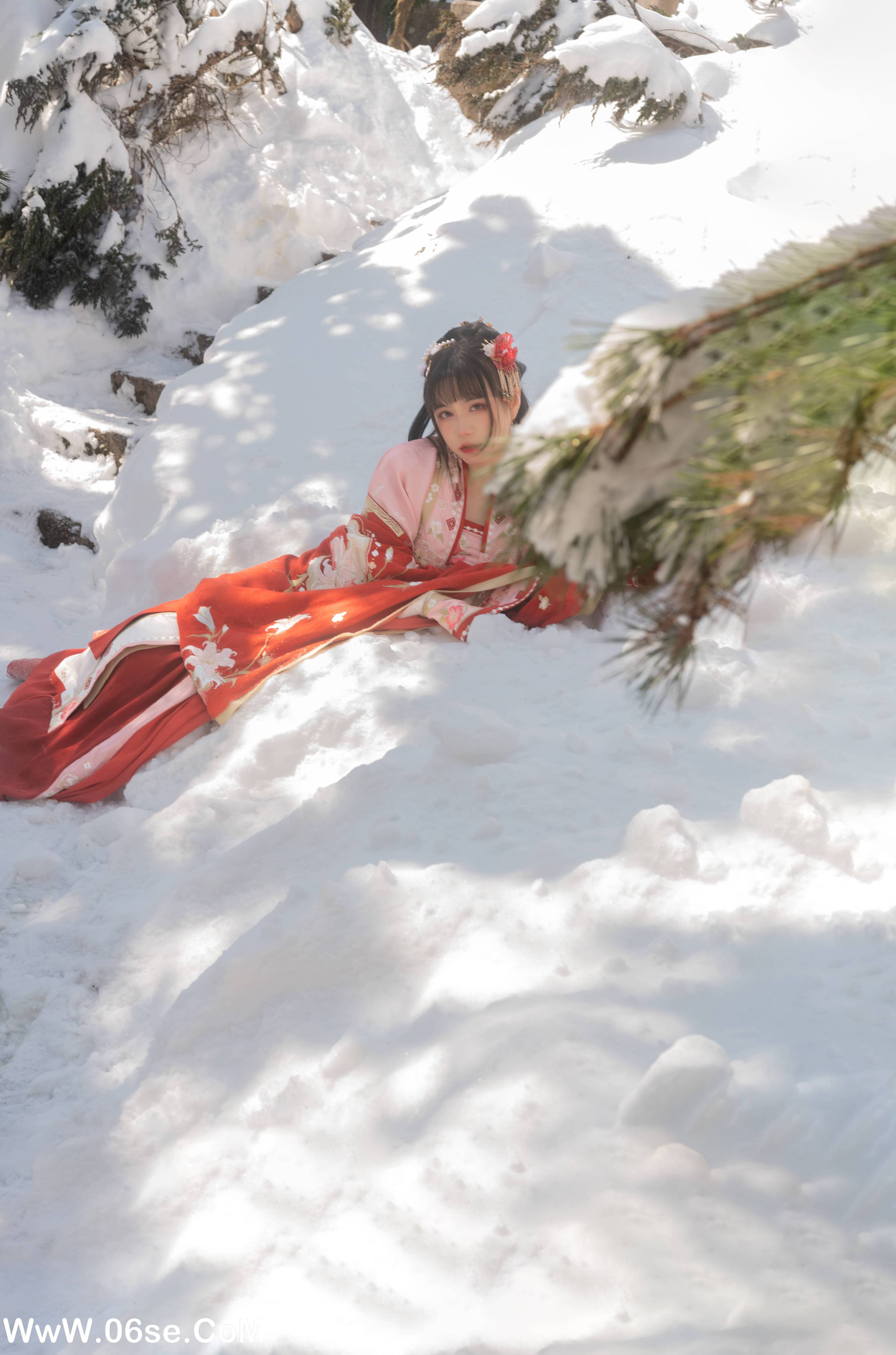 图片[8]-[YITUYU艺图语]2022.06.07 踏雪 贰加六[26P-245.78MB]-六色网