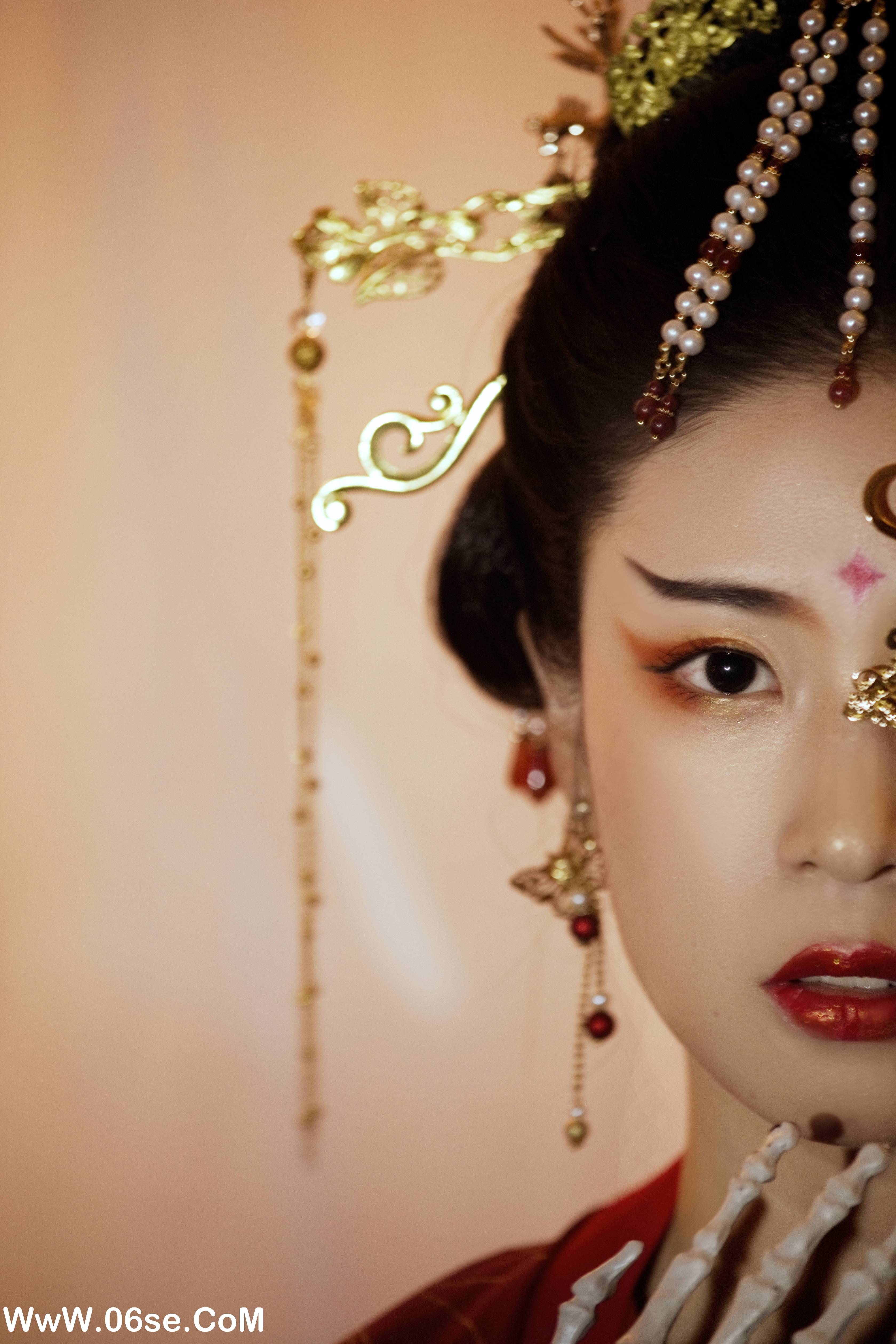 图片[5]-[YITUYU艺图语]2022.07.31 半面妆 一九九几的喵[29+1P／467MB]-六色网