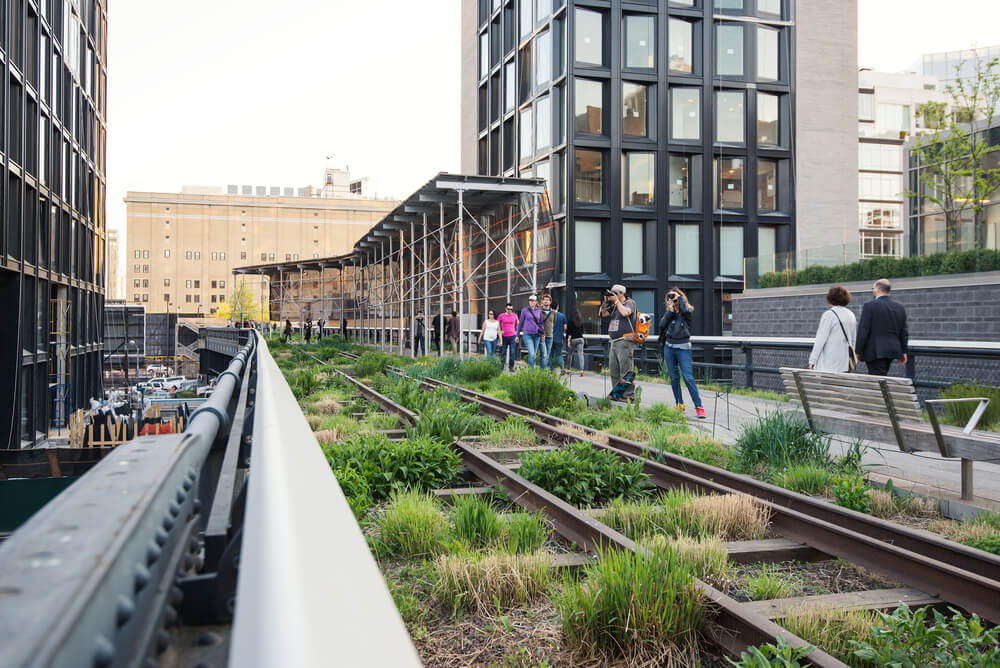 High line park. Парк Хай-лайн в Нью-Йорке. Хай лайн парк в Нью-Йорке план. Highline в Нью-Йорке. Променад High line в Нью-Йорке.