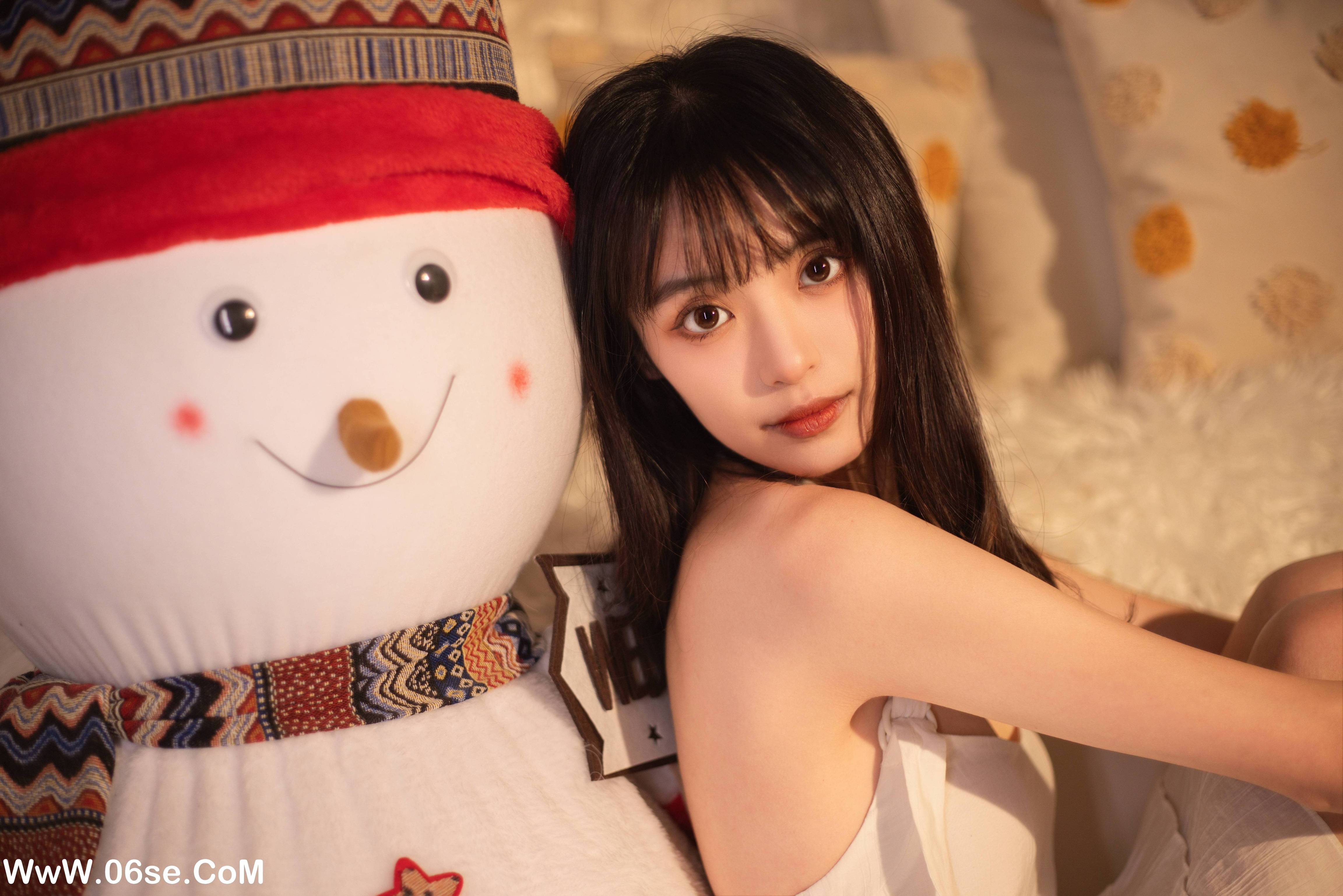 图片[7]-[YITUYU艺图语]2022.12.31 居家少女 酱酱[25+1P／1.04GB]-六色网