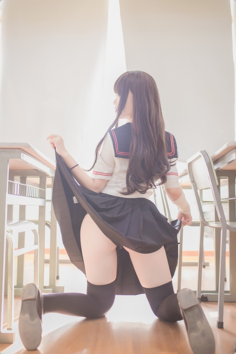[Cos]宅夏 - 黑丝JK [39P] 2