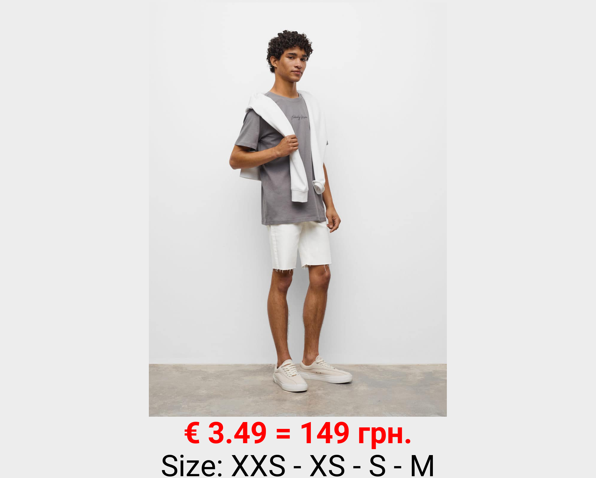 Bermudas denim bajo deshilachado