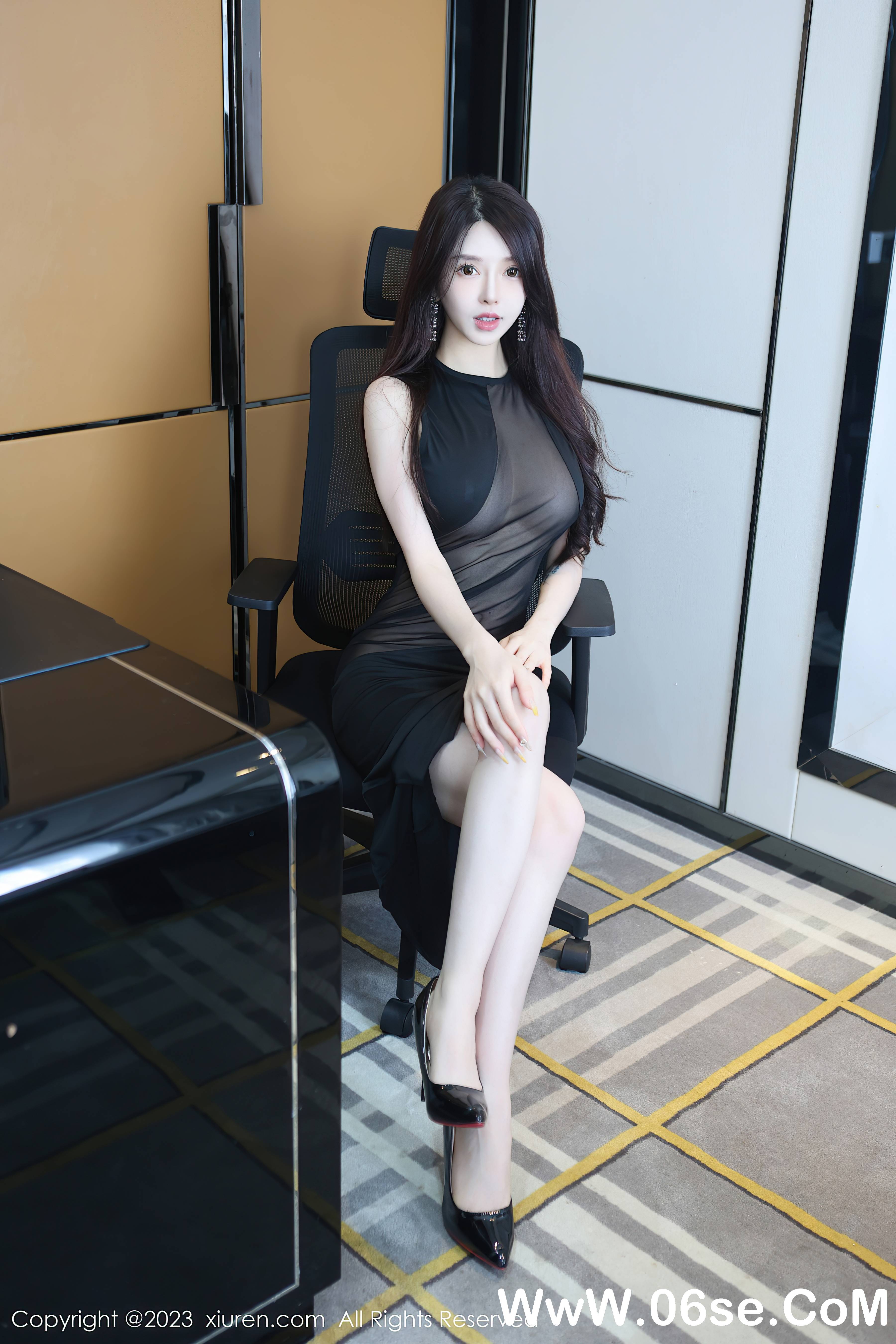 图片[3]-[XiuRen秀人网] 2023.06.19 NO.6937 玉兔miki-六色网