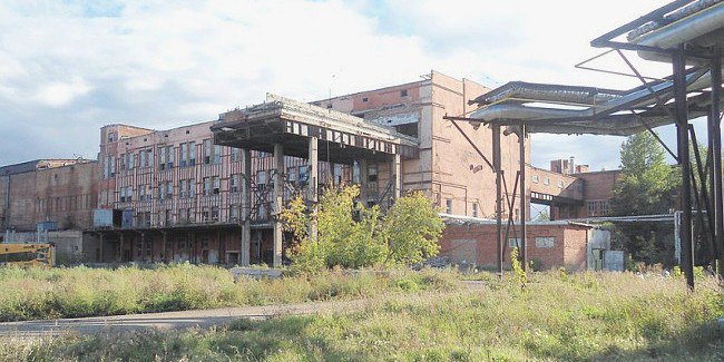 Площадка мясокомбината «Омский» досталась новому владельцу за 2 млн рублей