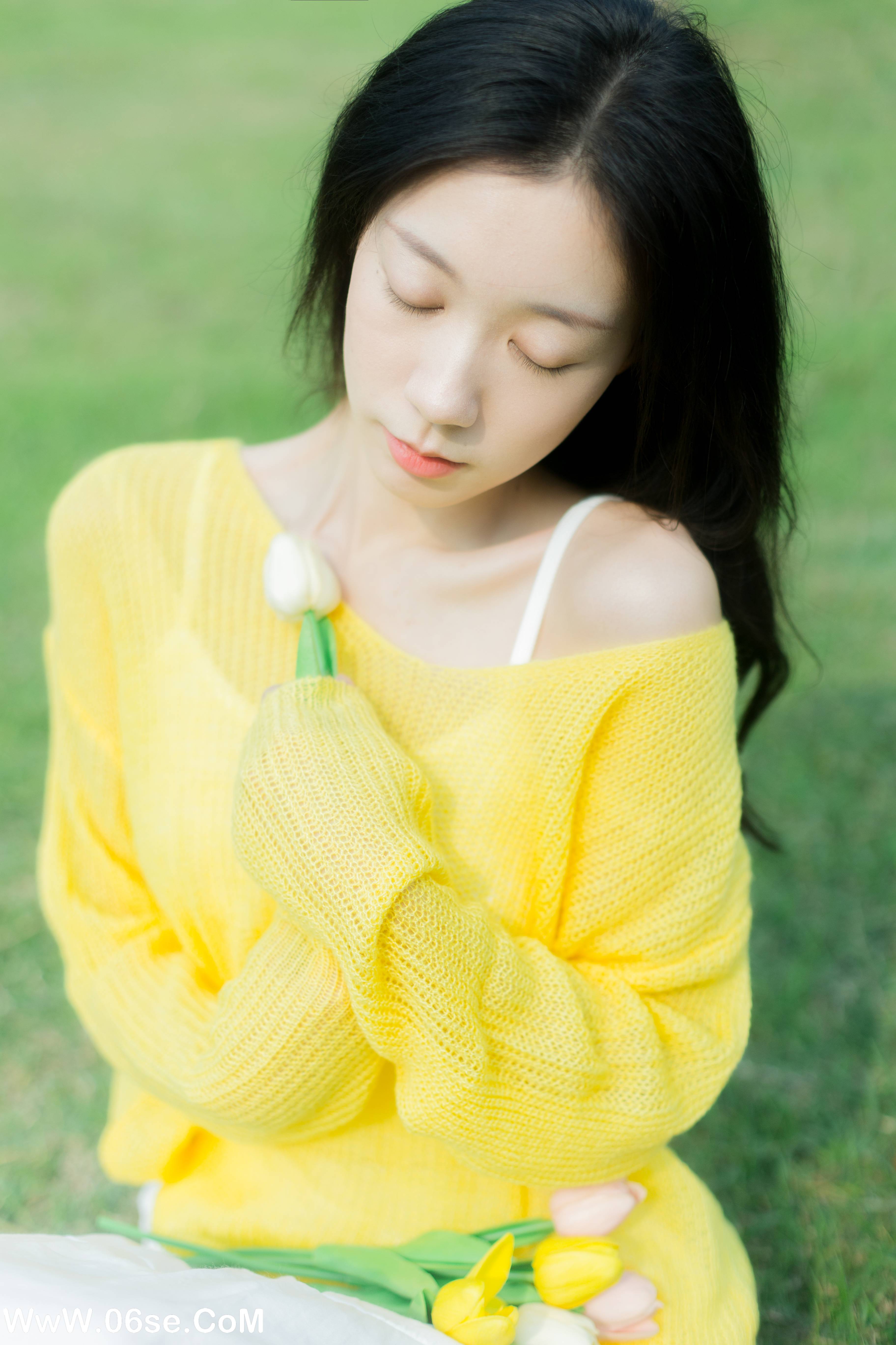 图片[5]-[YITUYU艺图语]2022.11.26 秋风轻轻 饲猫少女-[37+1P／342MB]-六色网