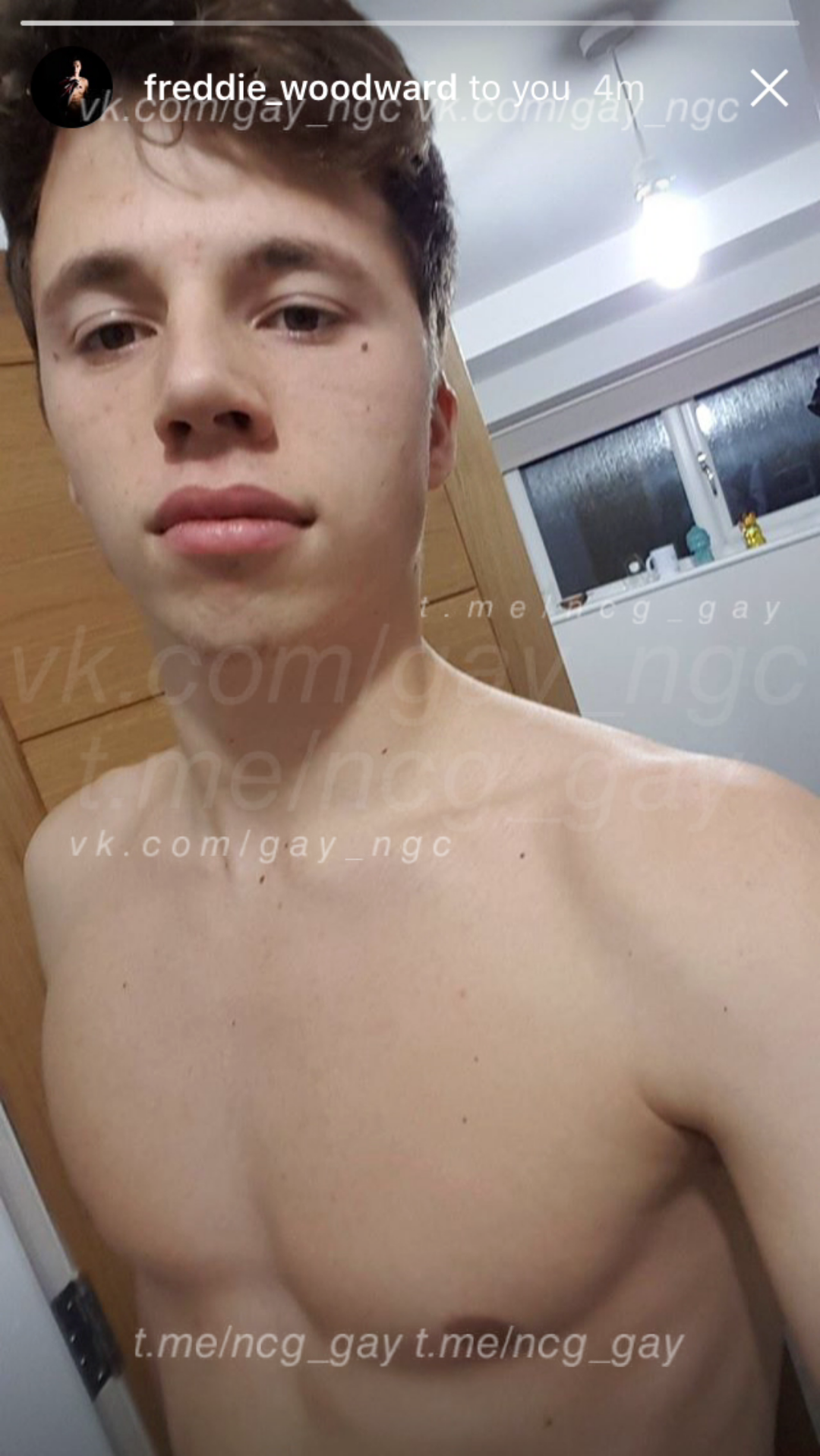 Slideshow freddie woodward nude.