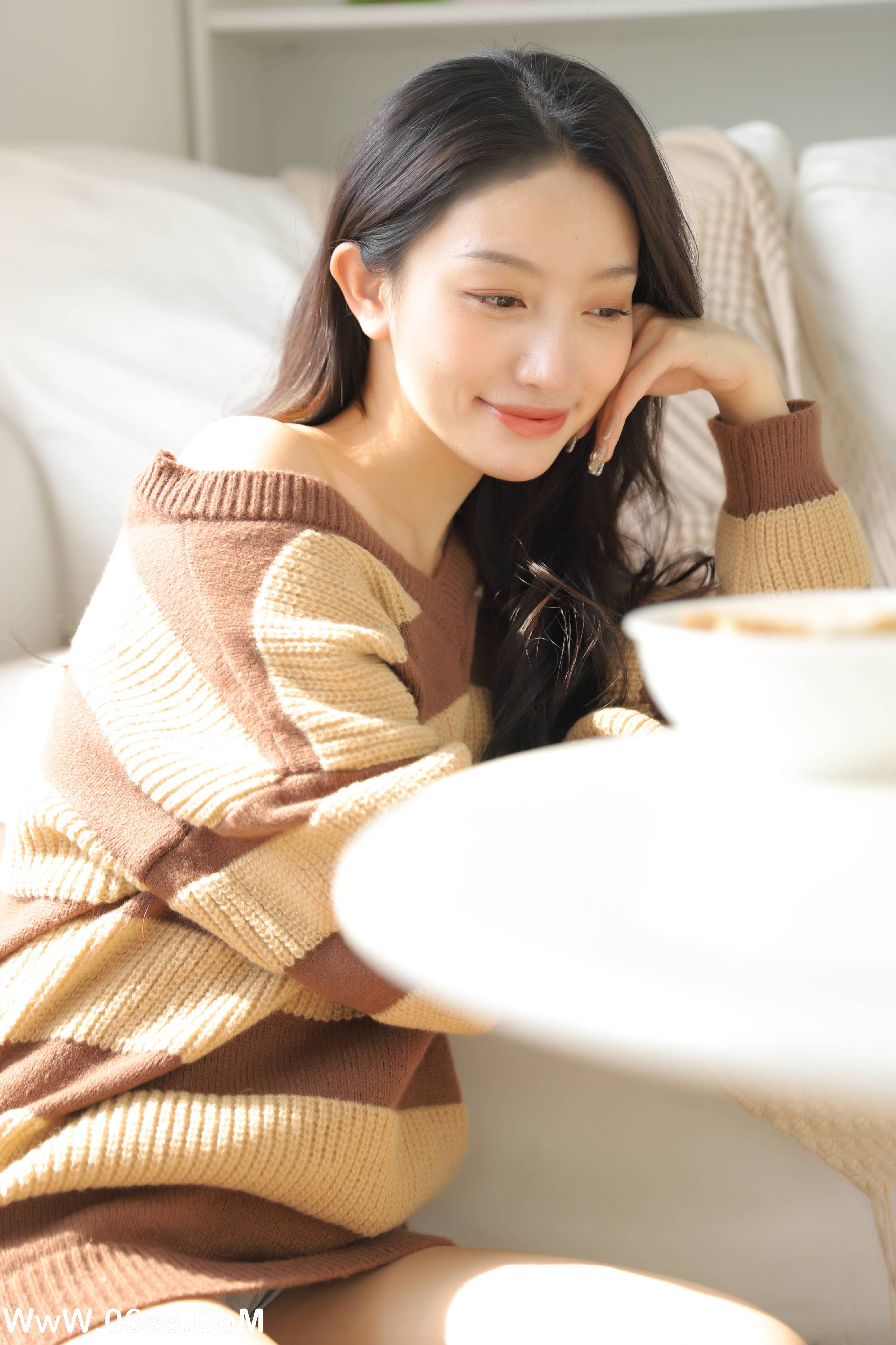 图片[35]-[YITUYU艺图语]2022.11.23 一杯热可可 柠萌婧啊[38+1P／335MB]-六色网