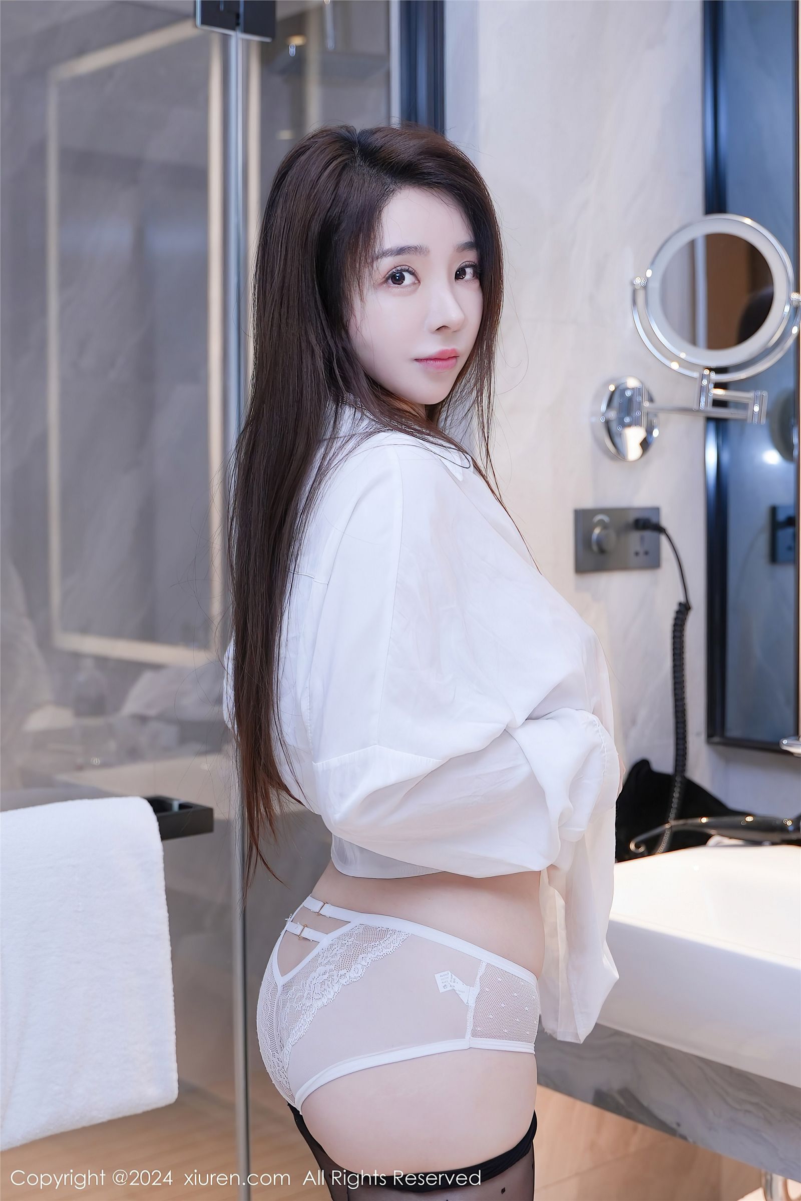 图片[16]-[XIUREN秀人网] 2024.03.06 NO.8184 雨儿酱eve-六色网
