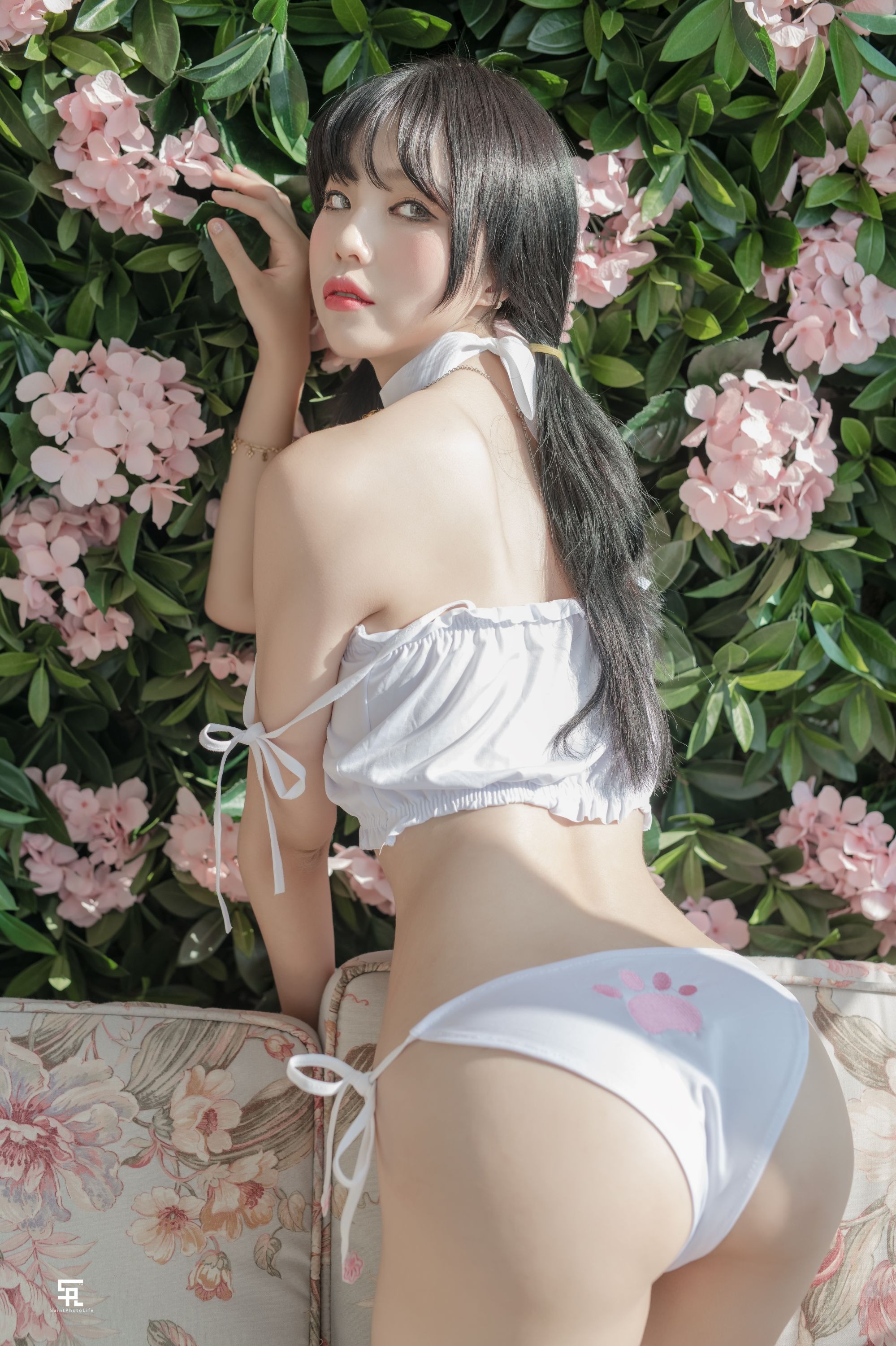 Yuna (윤아) - NO.008 [SAINT Photolife] BLOOM Vol.01 [52P-315MB] 9