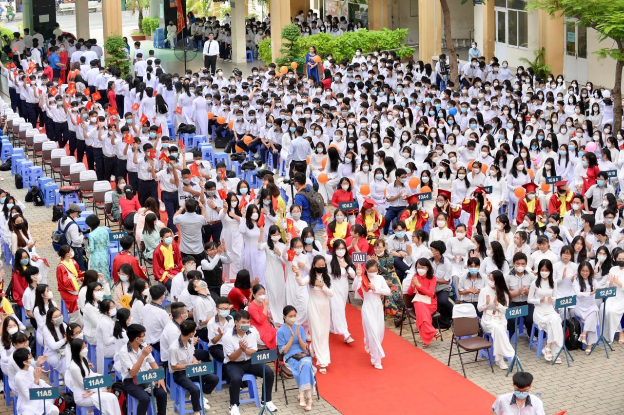 В новом учебном году во Вьетнаме учатся почти 23 миллиона школьников