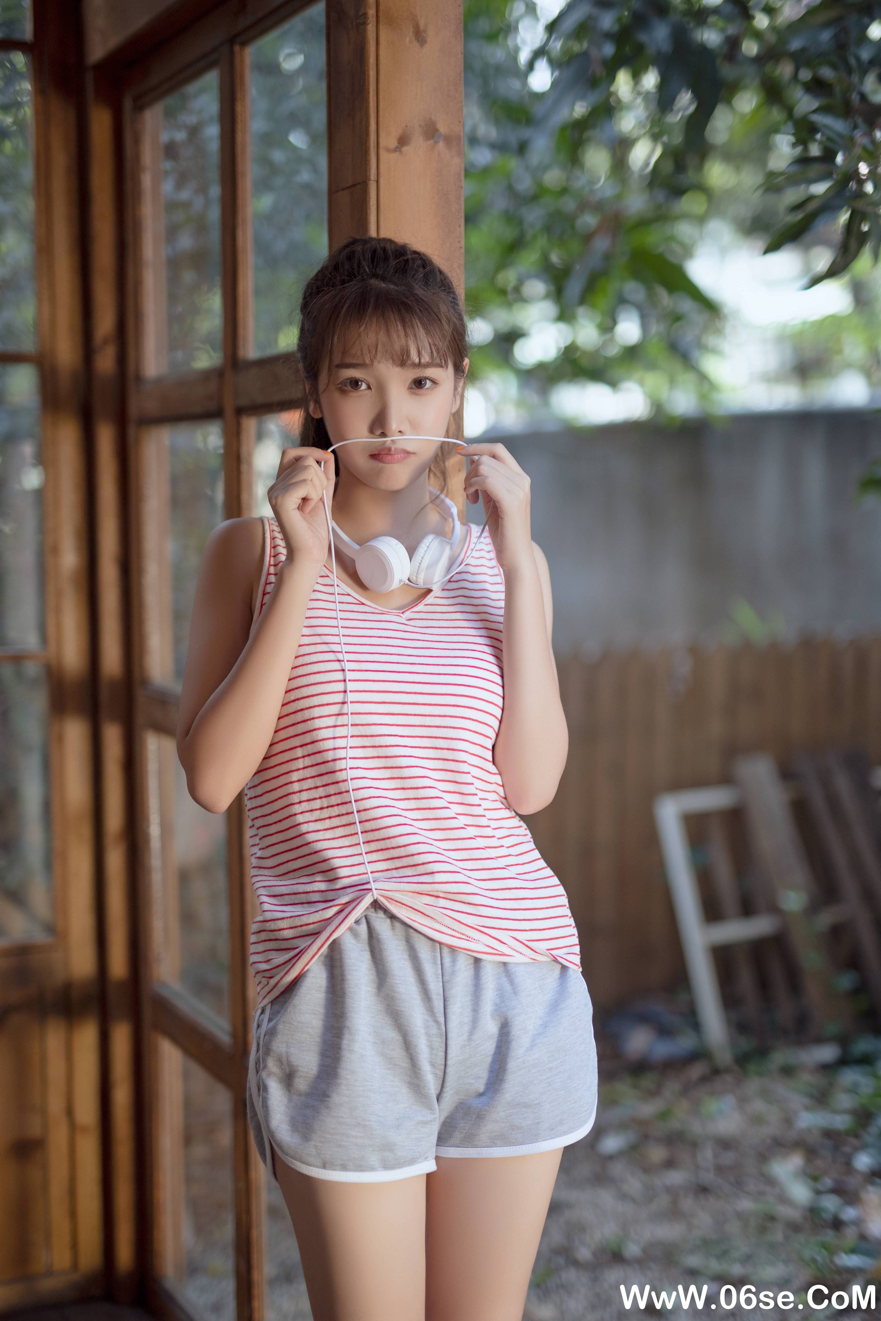 图片[19]-[YITUYU艺图语]2021.08.13 西瓜少女 湘湘[24+1P／217MB]-六色网
