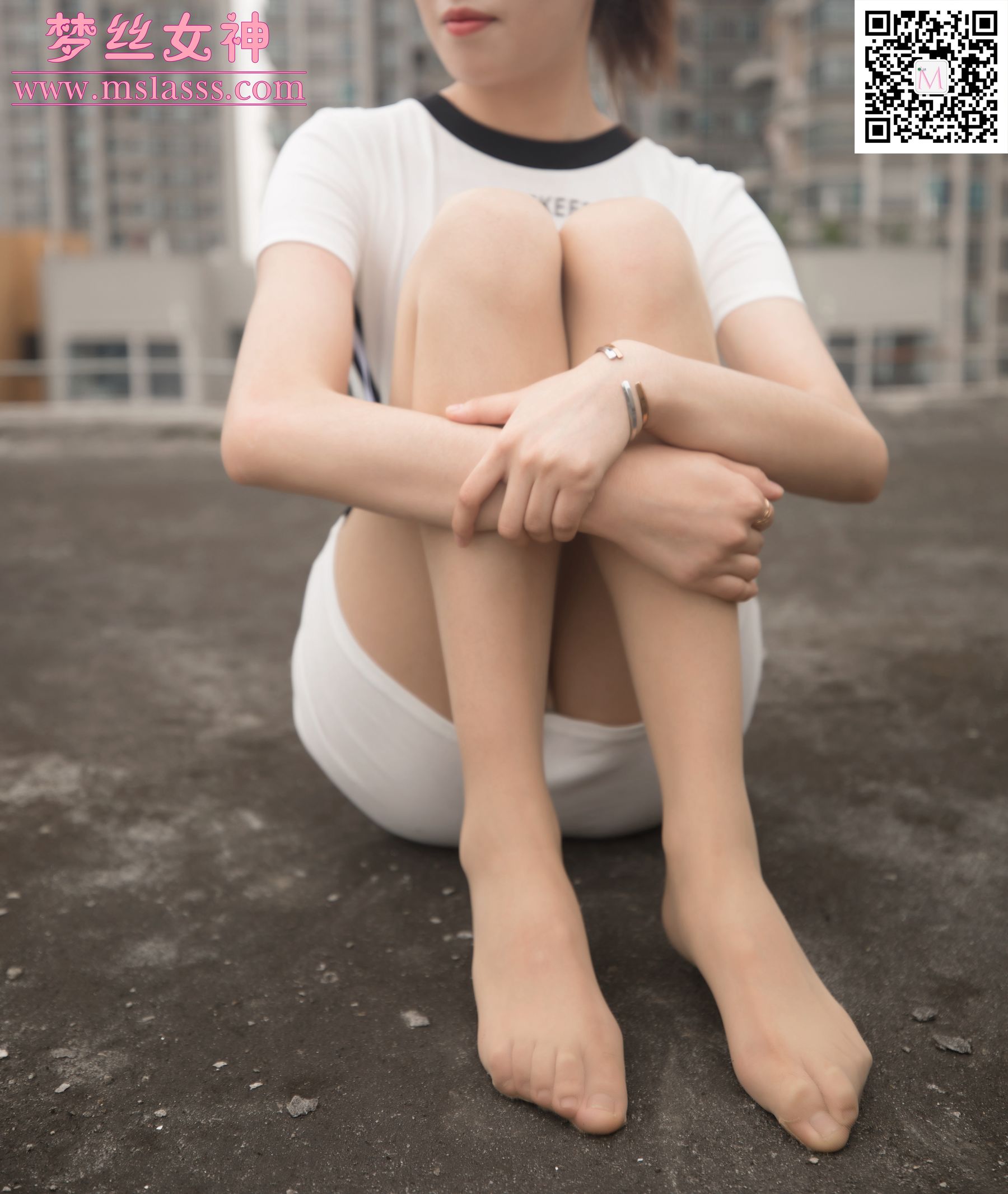 [梦丝女神MSLASS]_素岚_连体裙-写真图集共59P 8