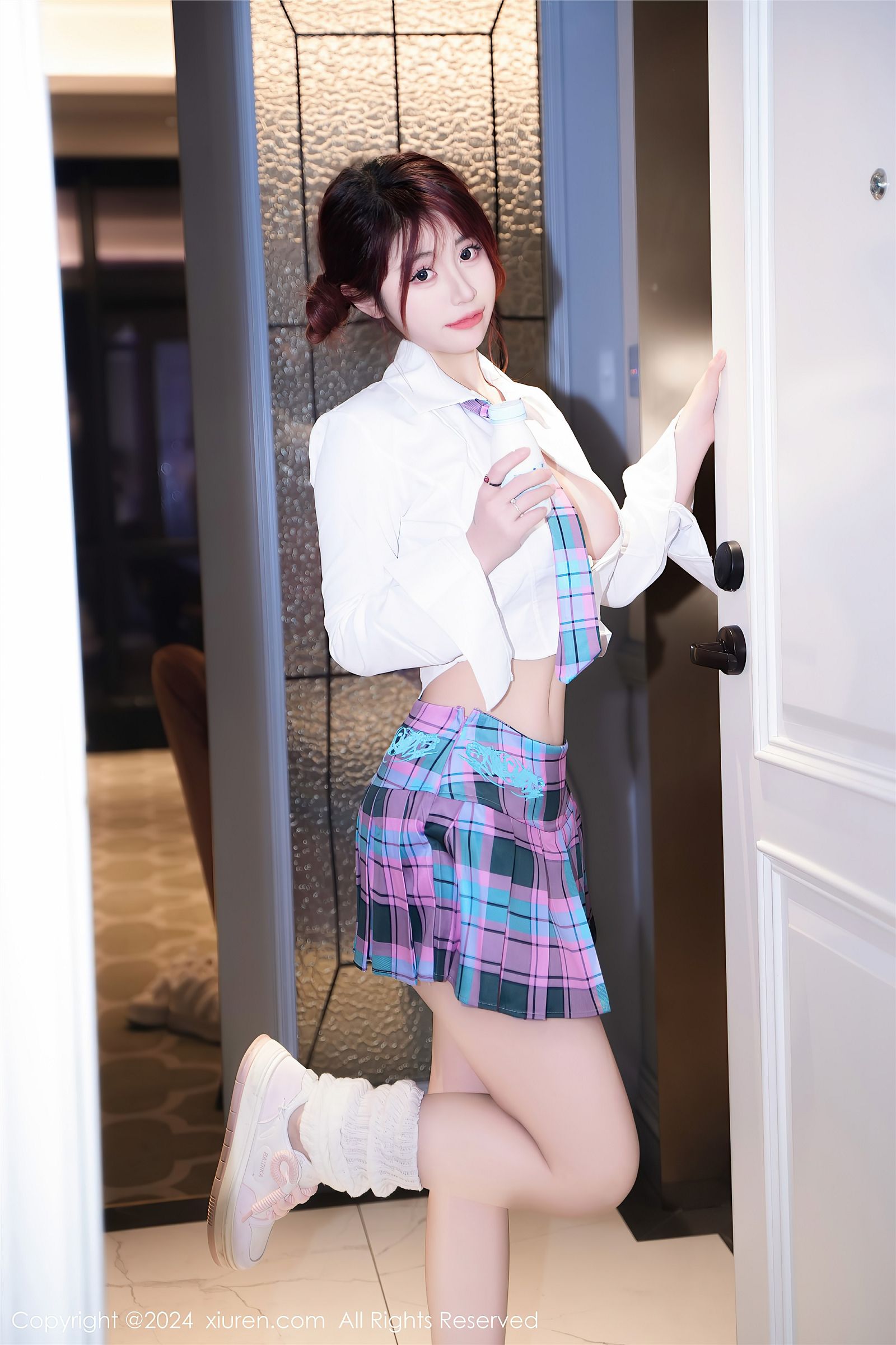 图片[18]-[XIUREN秀人网] 2024.01.25 NO.8015 美七Mia-六色网