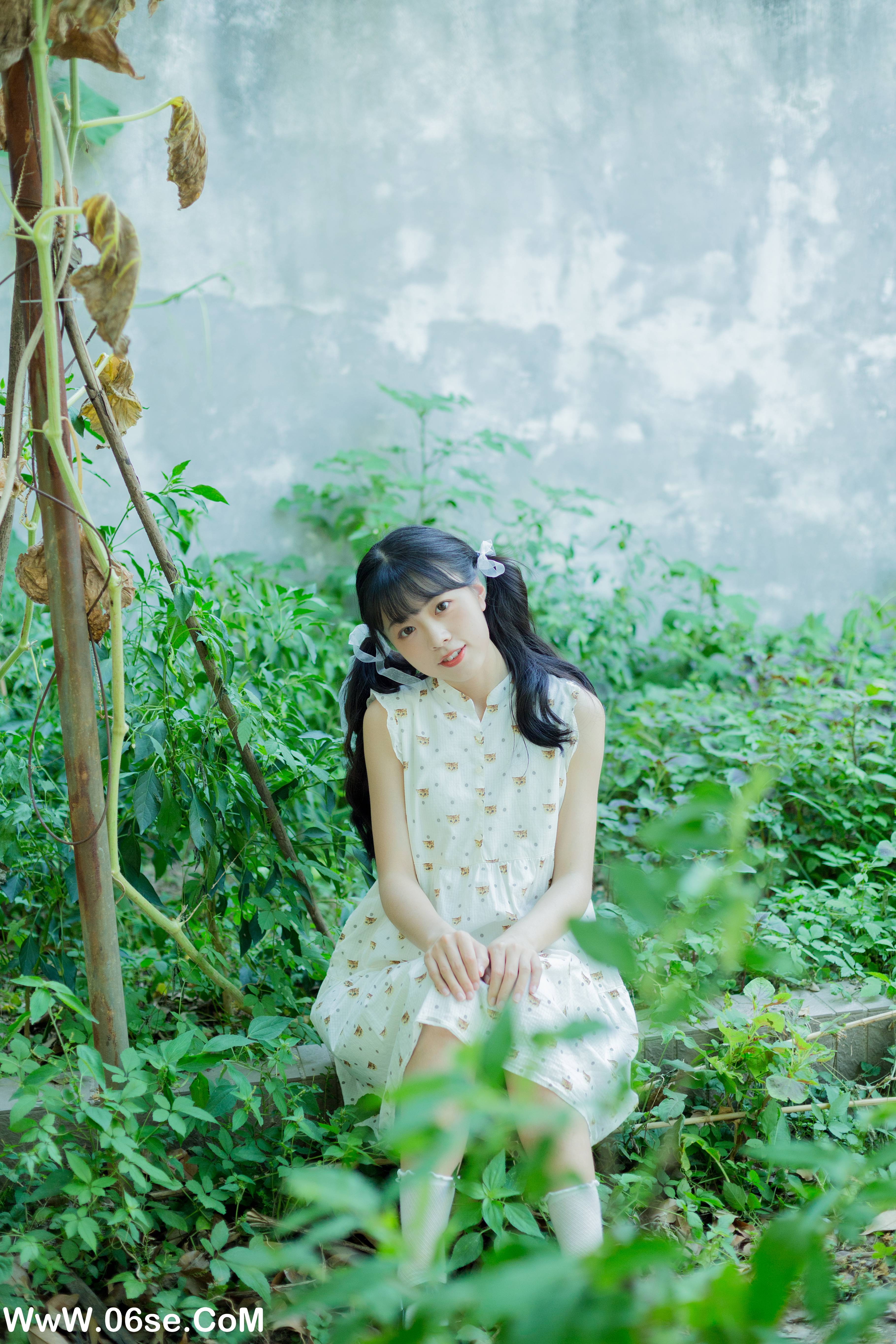 图片[24]-[YITUYU艺图语]2022.08.27 奶奶的菜园 可爱泡泡呀[33+1P／367MB]-六色网
