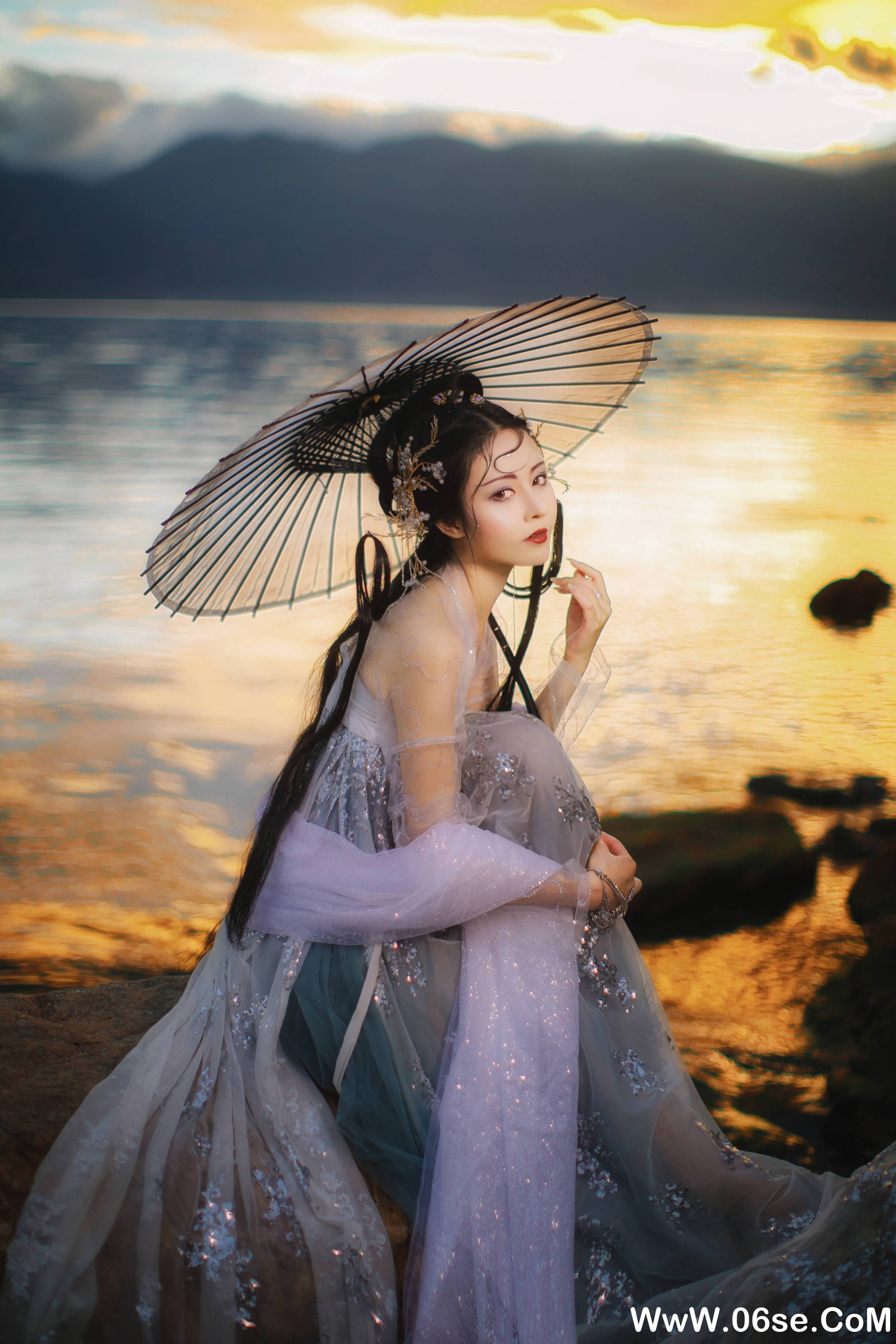 图片[14]-[YITUYU艺图语]2021.10.13 海妖 葵花花花儿[21+1P／151MB]-六色网