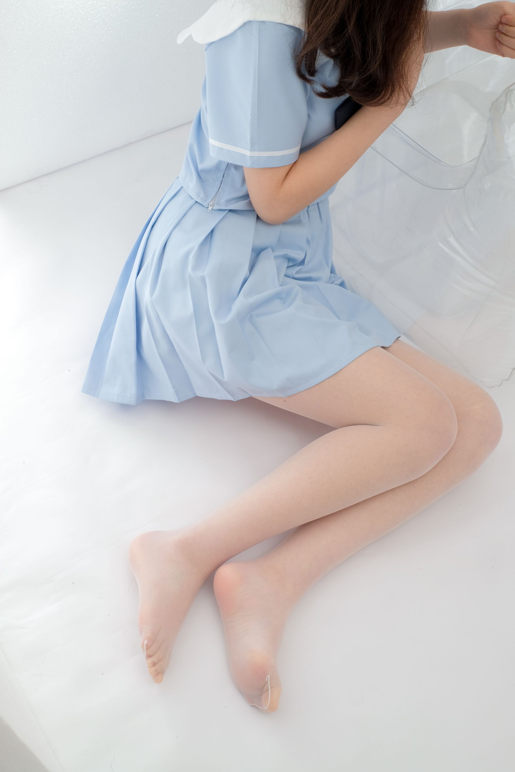 喵写真-[PR15-003] 肉丝美脚玩水瓶[69P1V] 29