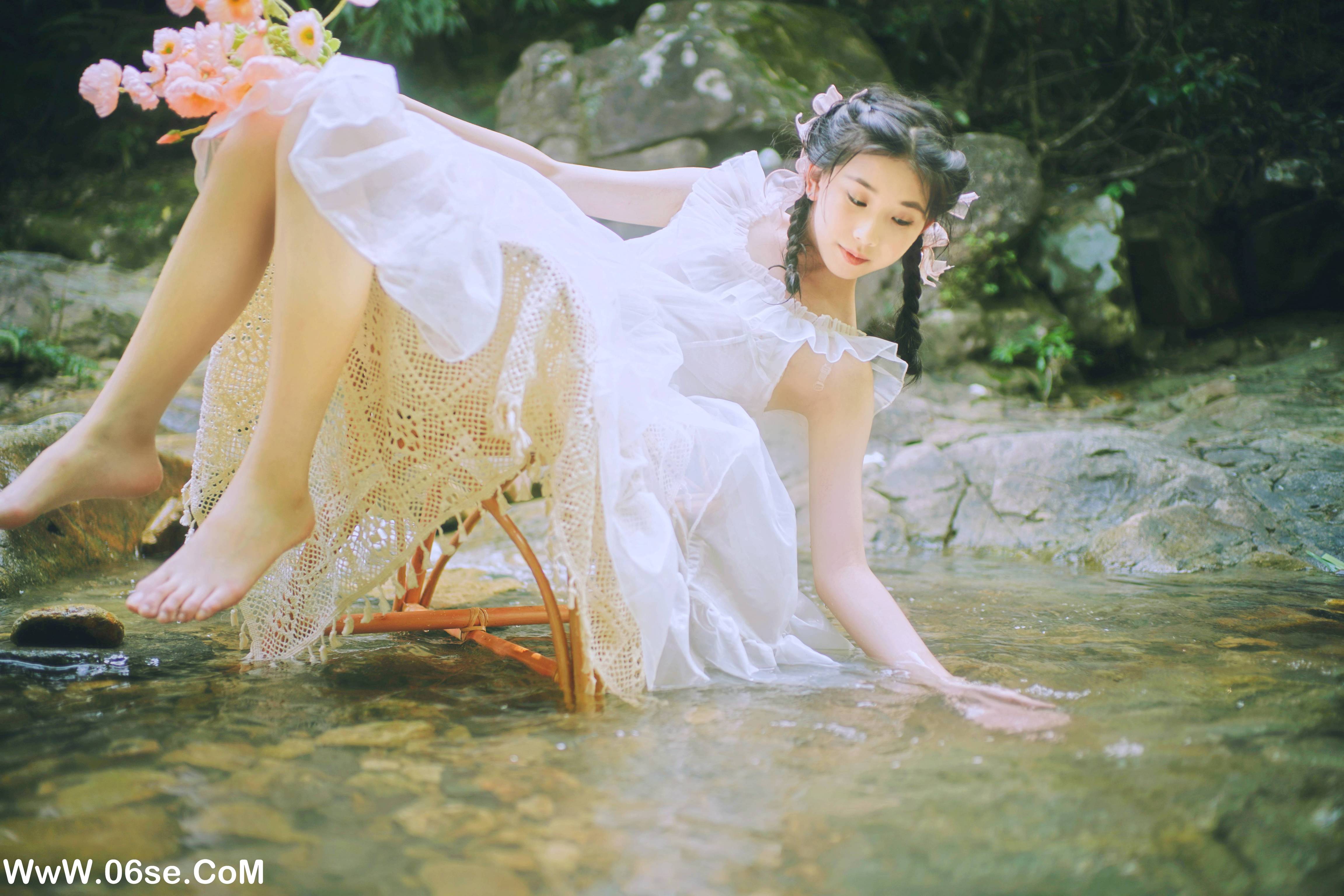 图片[25]-[YITUYU艺图语]2022.09.15 溪流少女 小怡[35+1P／459MB]-六色网
