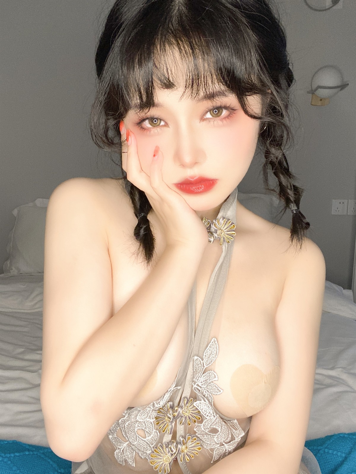 Cosplay 七月喵子 透明灰撕袜 28