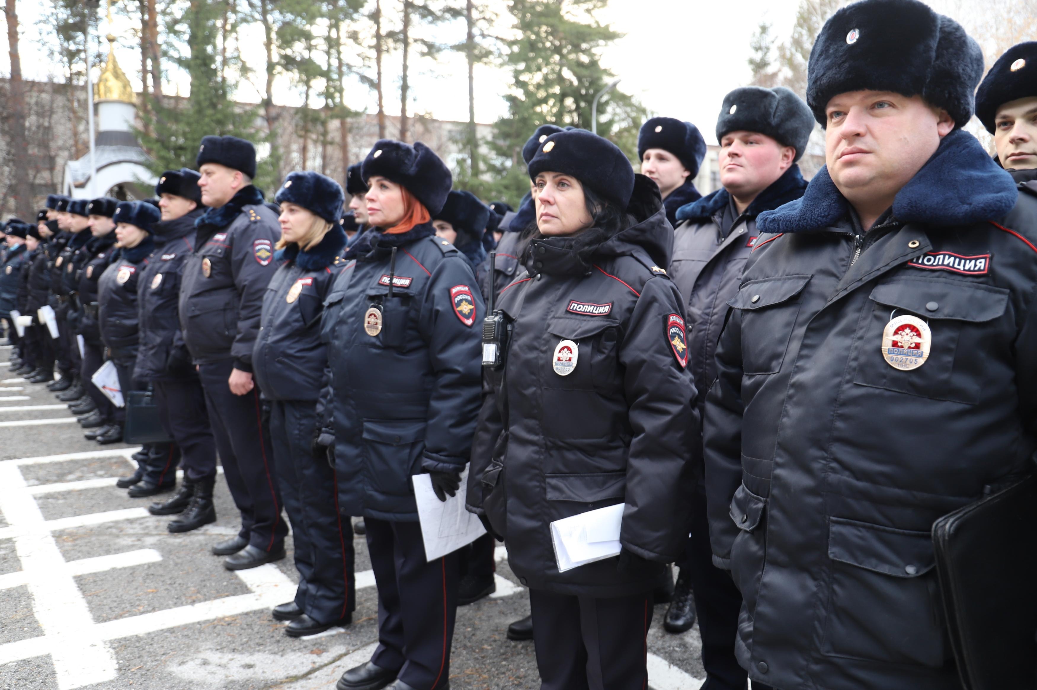 Полиция общественная организация. Наряд полиции. Полиция общественного порядка. Заельцовский район полиция. Полицейский в Новосибирске.