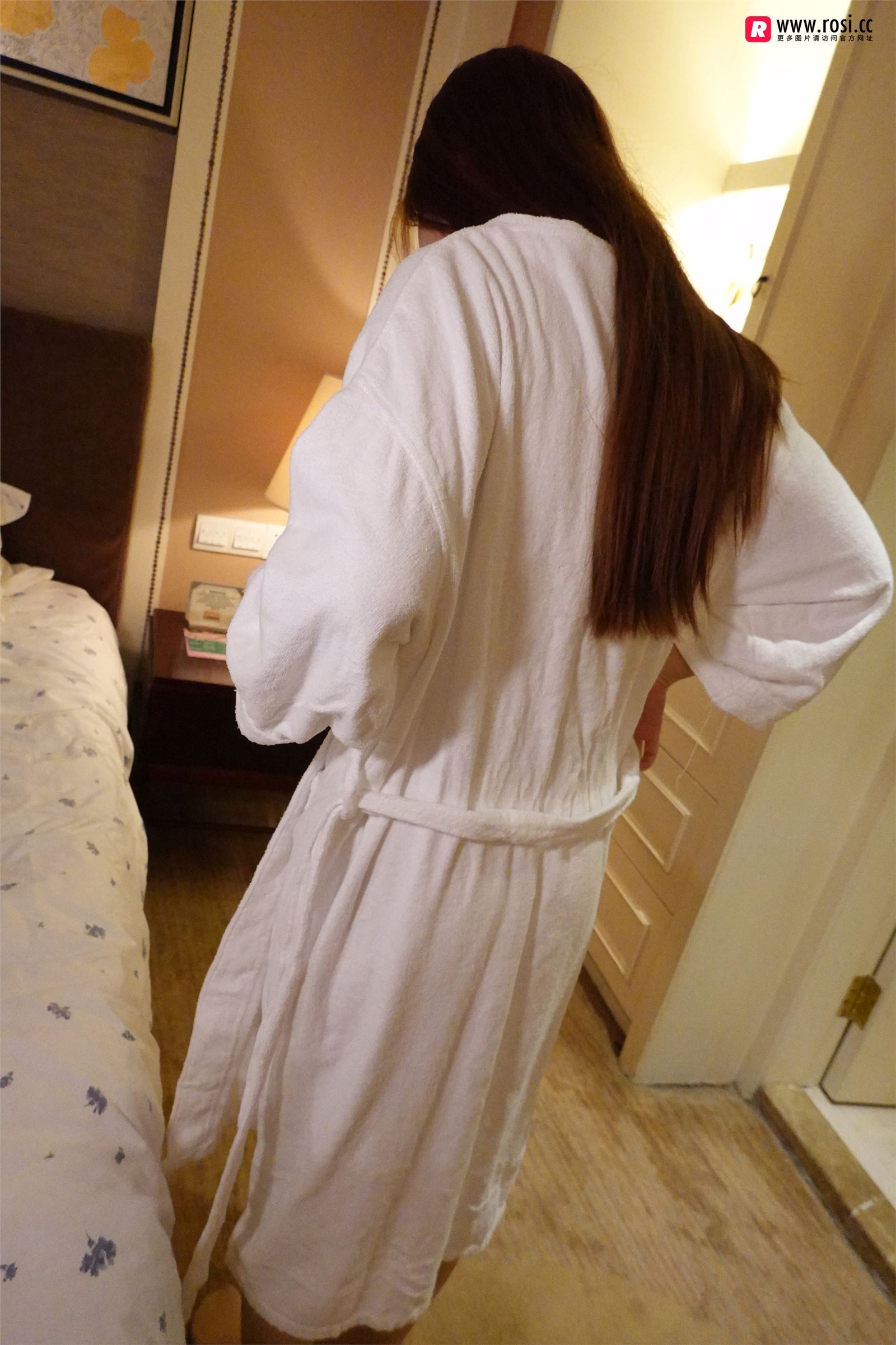 [Image: 2bd40de7d78ada8765a05.jpg]