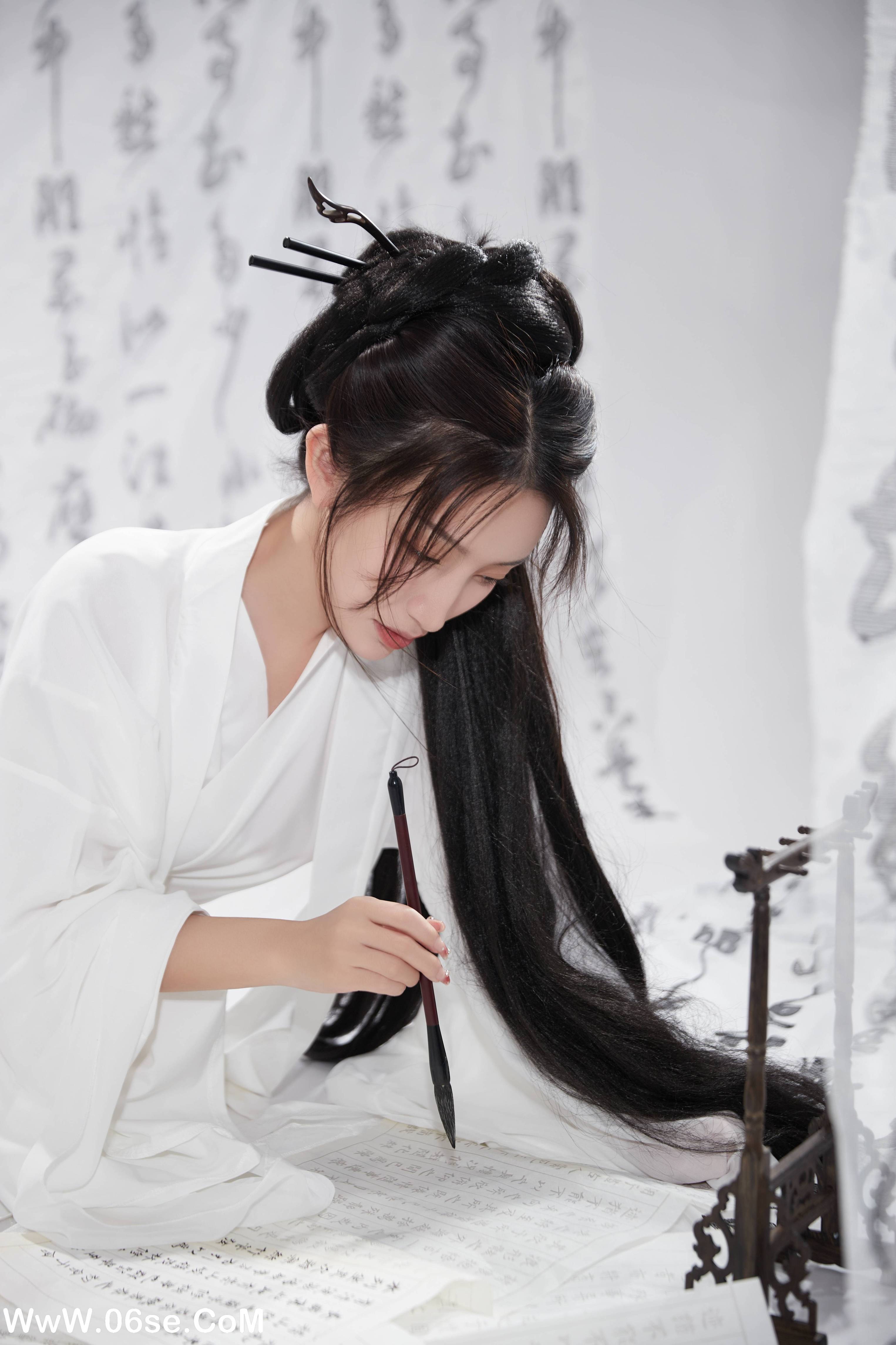 图片[22]-[YITUYU艺图语]2022.10.11 无关风月 柠萌婧啊[39+1P／394MB]-六色网