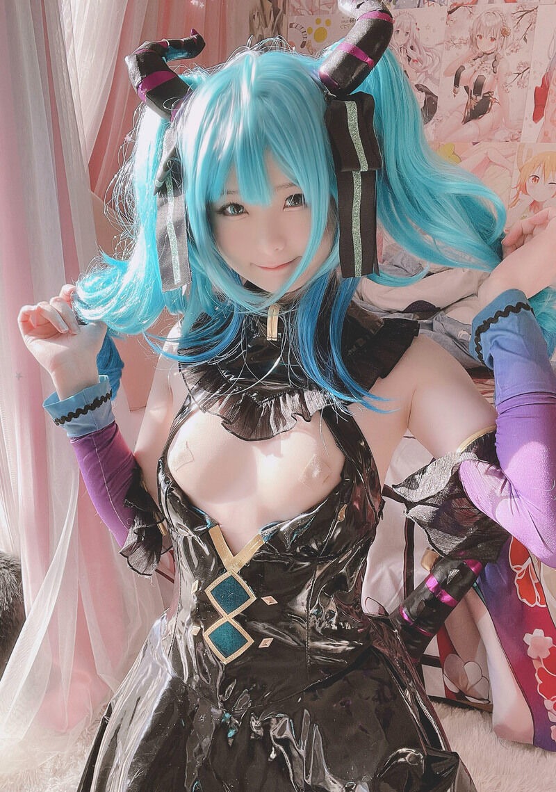 小悪魔ミク 12