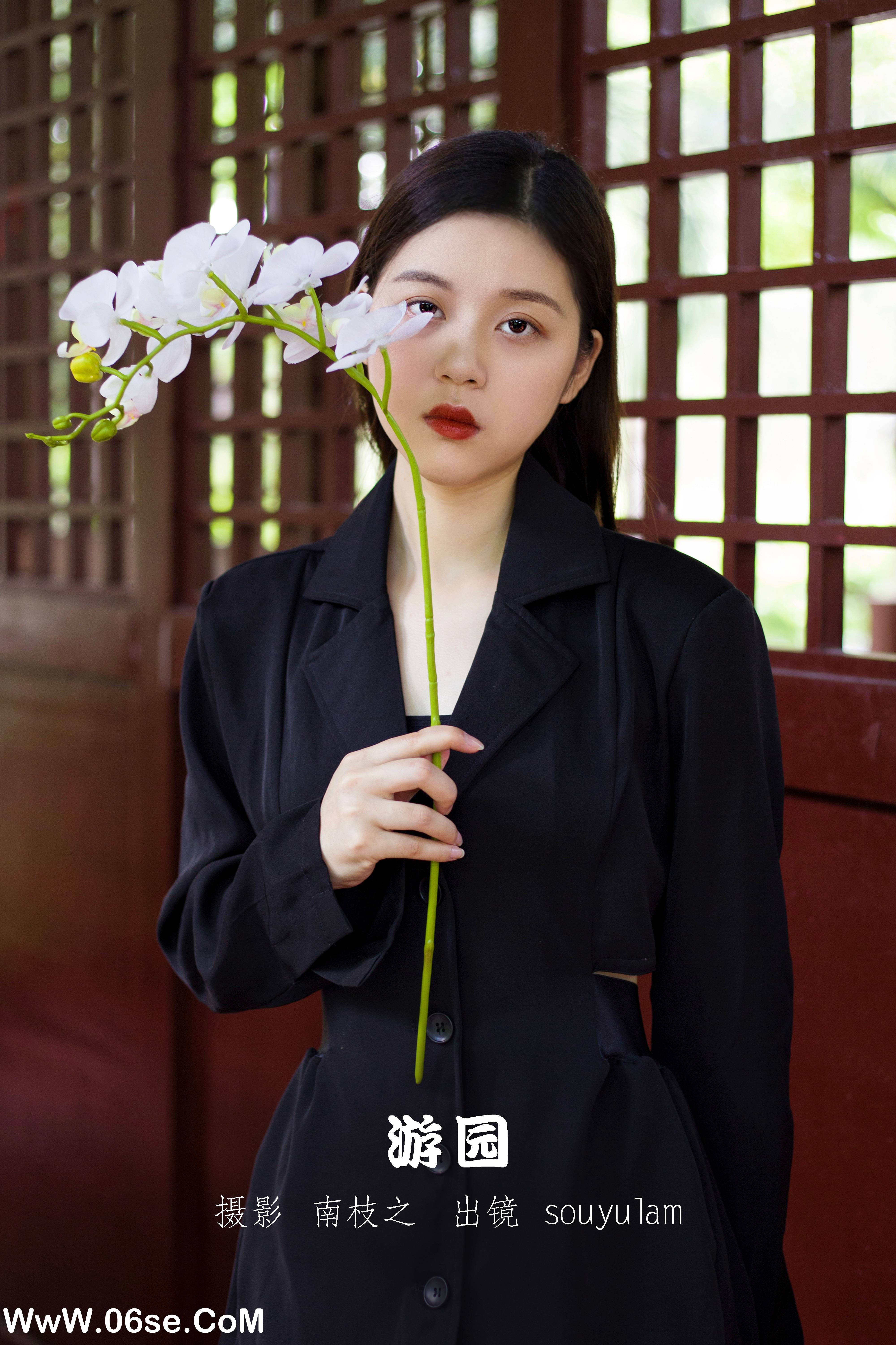 [YITUYU艺图语]2022.10.17 游园 SouyuLam[30+1P／309MB]-六色网