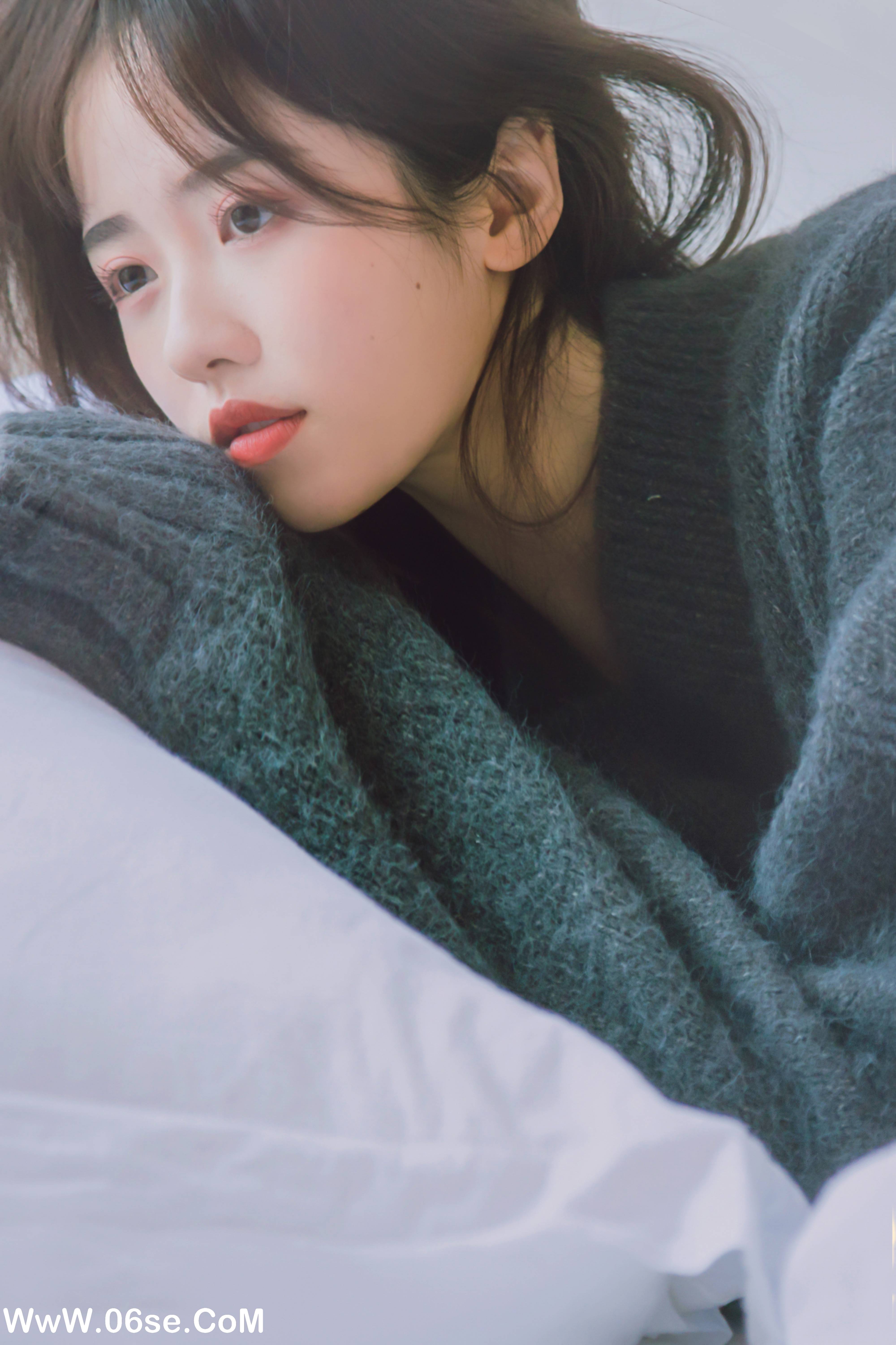 图片[18]-[YITUYU艺图语]2022.12.14 空白格 梨涡允允[22+1P／371MB]-六色网