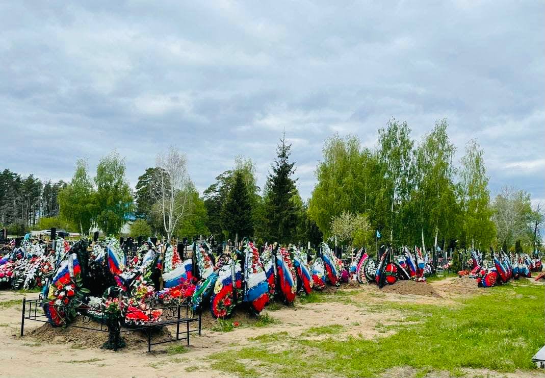 Список погибших ульяновск. 31 Ульяновская бригада ВДВ десантно-штурмовая кладбище. 31-Я десантно-штурмовая бригада в Ульяновске. 31 Десантно-штурмовая бригада Ульяновск. ДШБ 31 бригада Ульяновск.