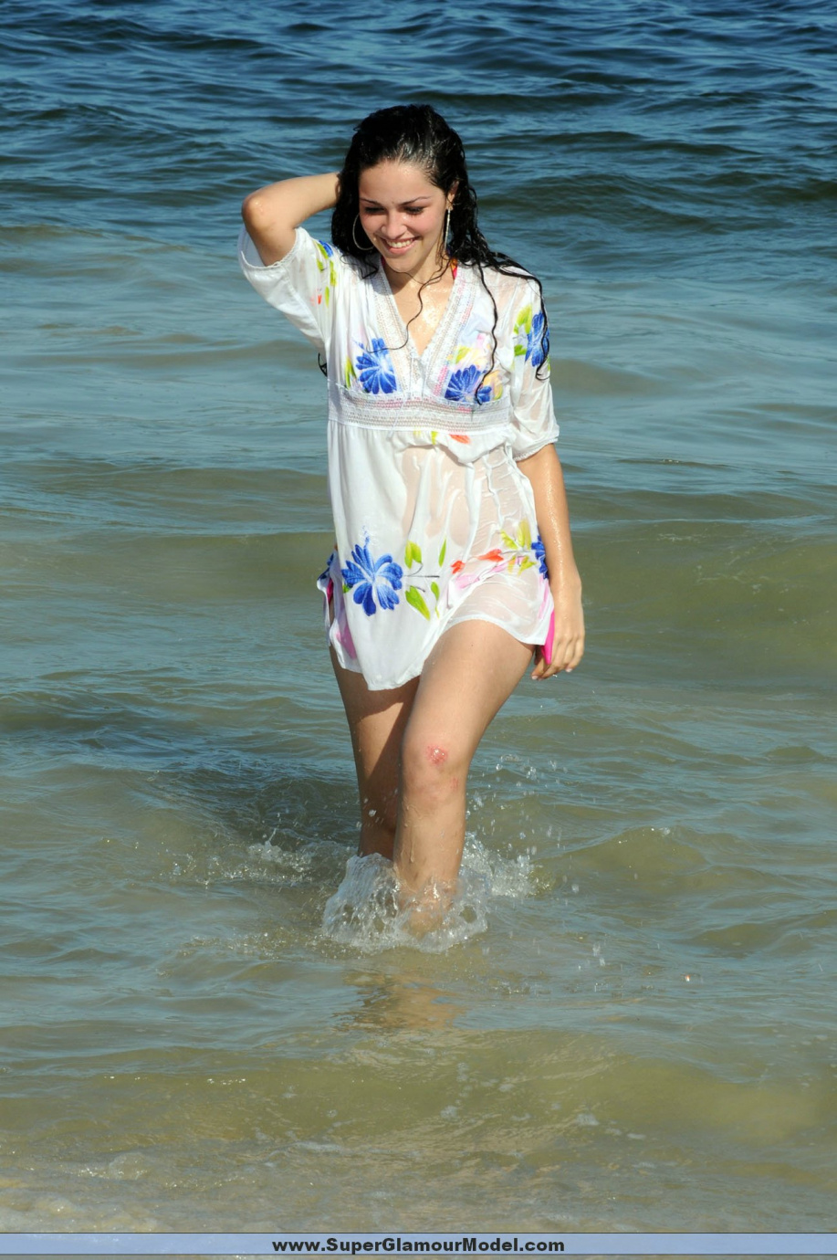 [Image: 2ca885732f1d4edaaa244.jpg]