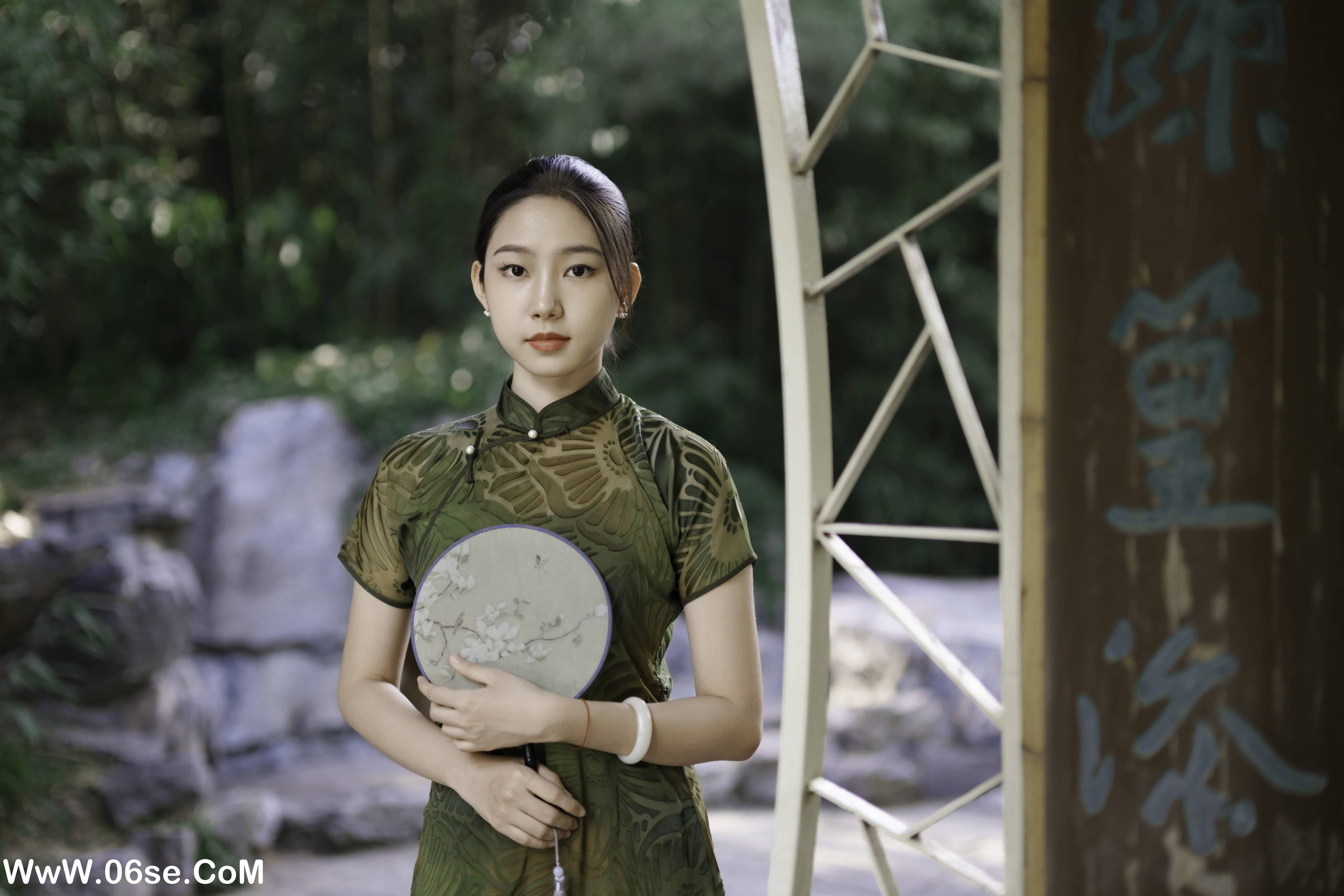 图片[18]-[YITUYU艺图语]2022.10.28 旗袍少女 喷火鹅[37+1P／253MB]-六色网