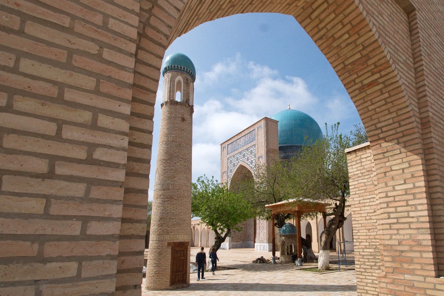 Погода шахрисабз на 10 дней точный. Мемориальный комплекс Дорут-тиловат. Шахрисабз кулол. Узбекистан город Шахрисабз базар.